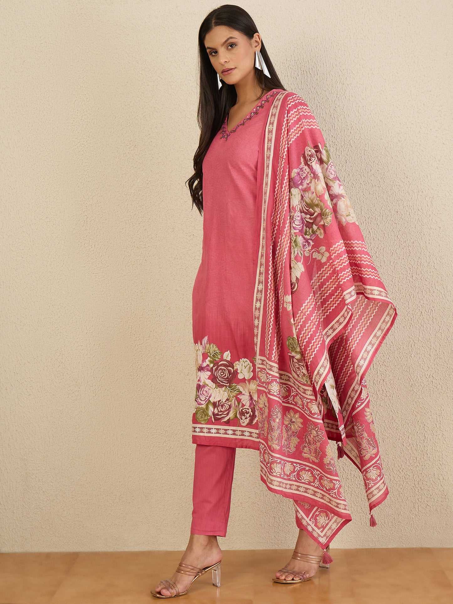 Women Floral Printed Regular Thread Work Pure Cotton Kurta with Trousers & With Dupatta