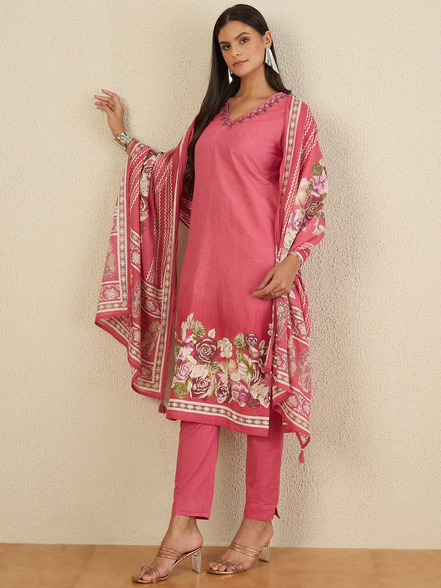 Women Floral Printed Regular Thread Work Pure Cotton Kurta with Trousers & With Dupatta