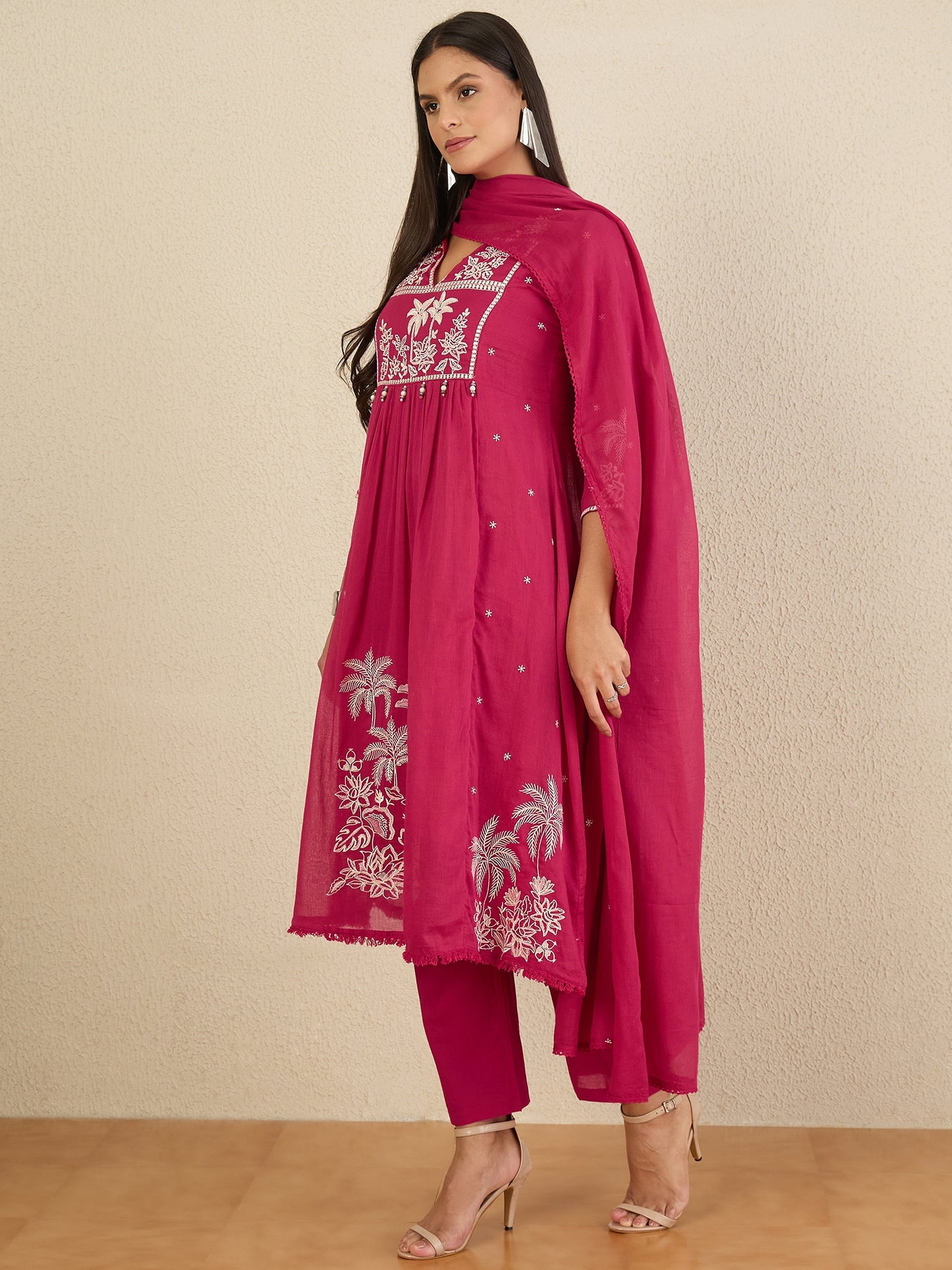 Women Ethnic Motifs Embroidered Empire Thread Work Kurta with Trousers & With Dupatta