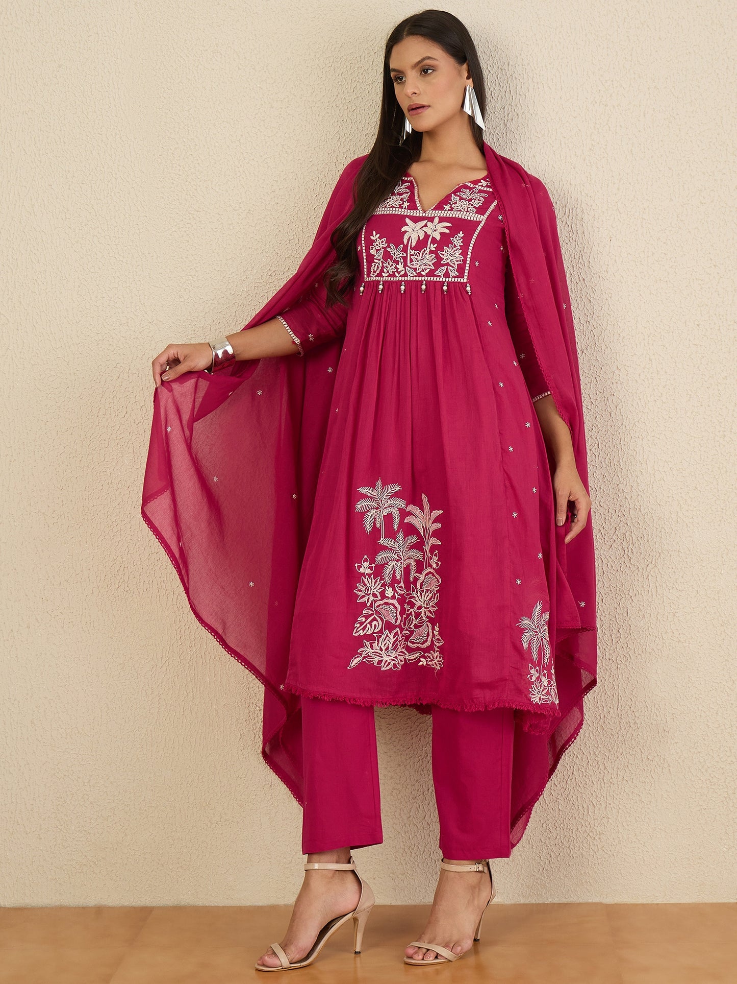 Women Ethnic Motifs Embroidered Empire Thread Work Kurta with Trousers & With Dupatta