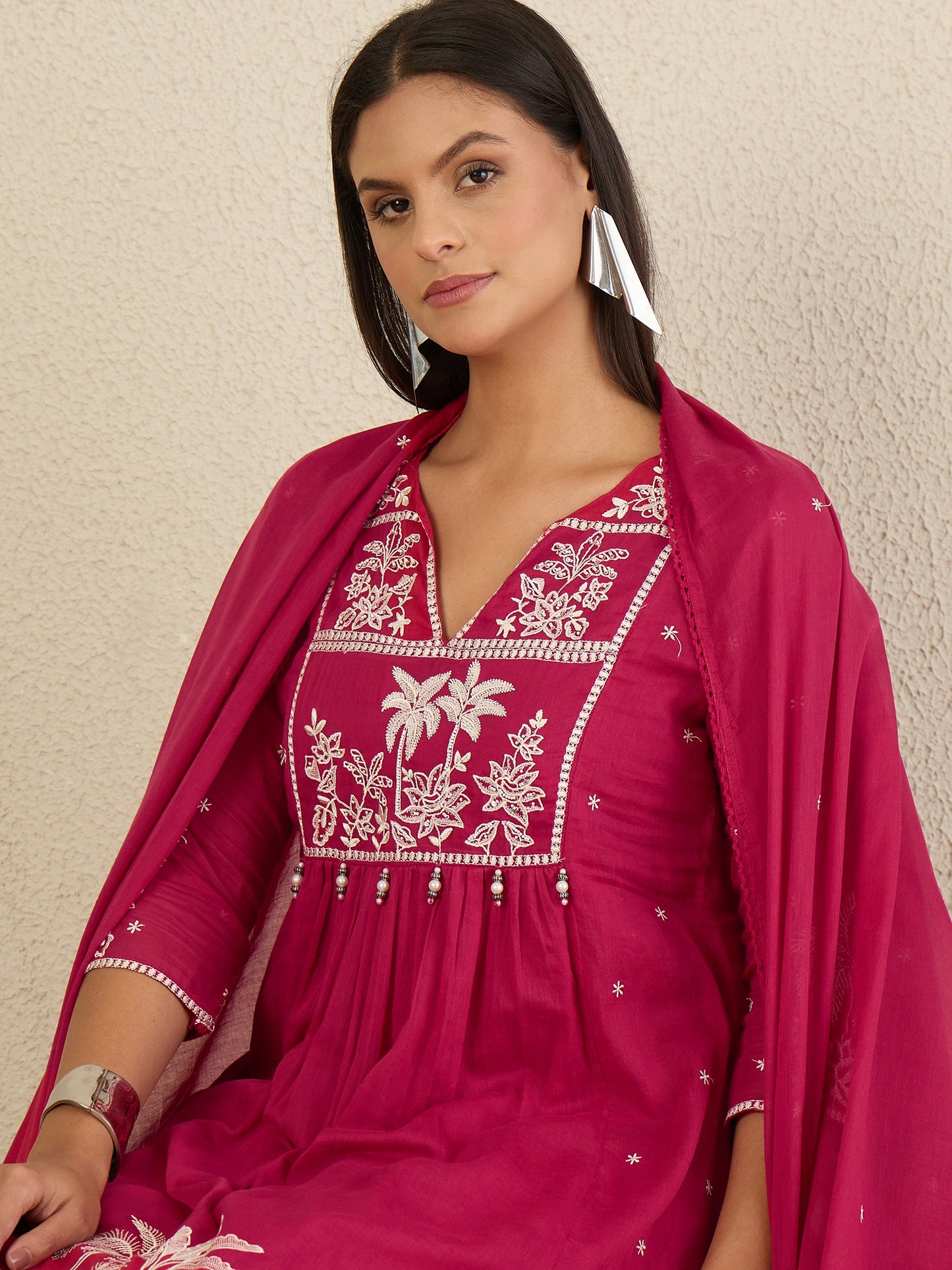 Women Ethnic Motifs Embroidered Empire Thread Work Kurta with Trousers & With Dupatta