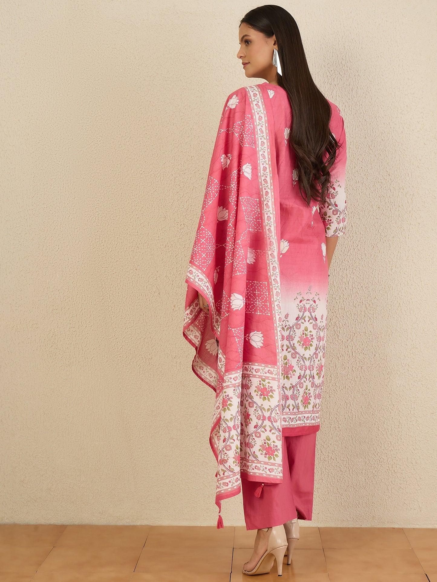 Women Floral Printed Regular Pure Cotton Kurta with Trousers & With Dupatta