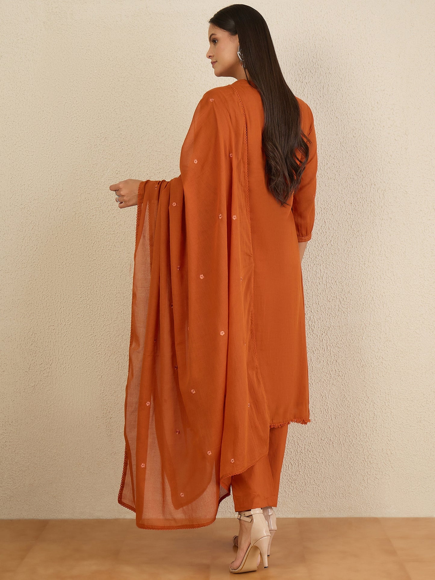 Women Ethnic Motifs Embroidered Regular Thread Work Kurta with Trousers & With Dupatta