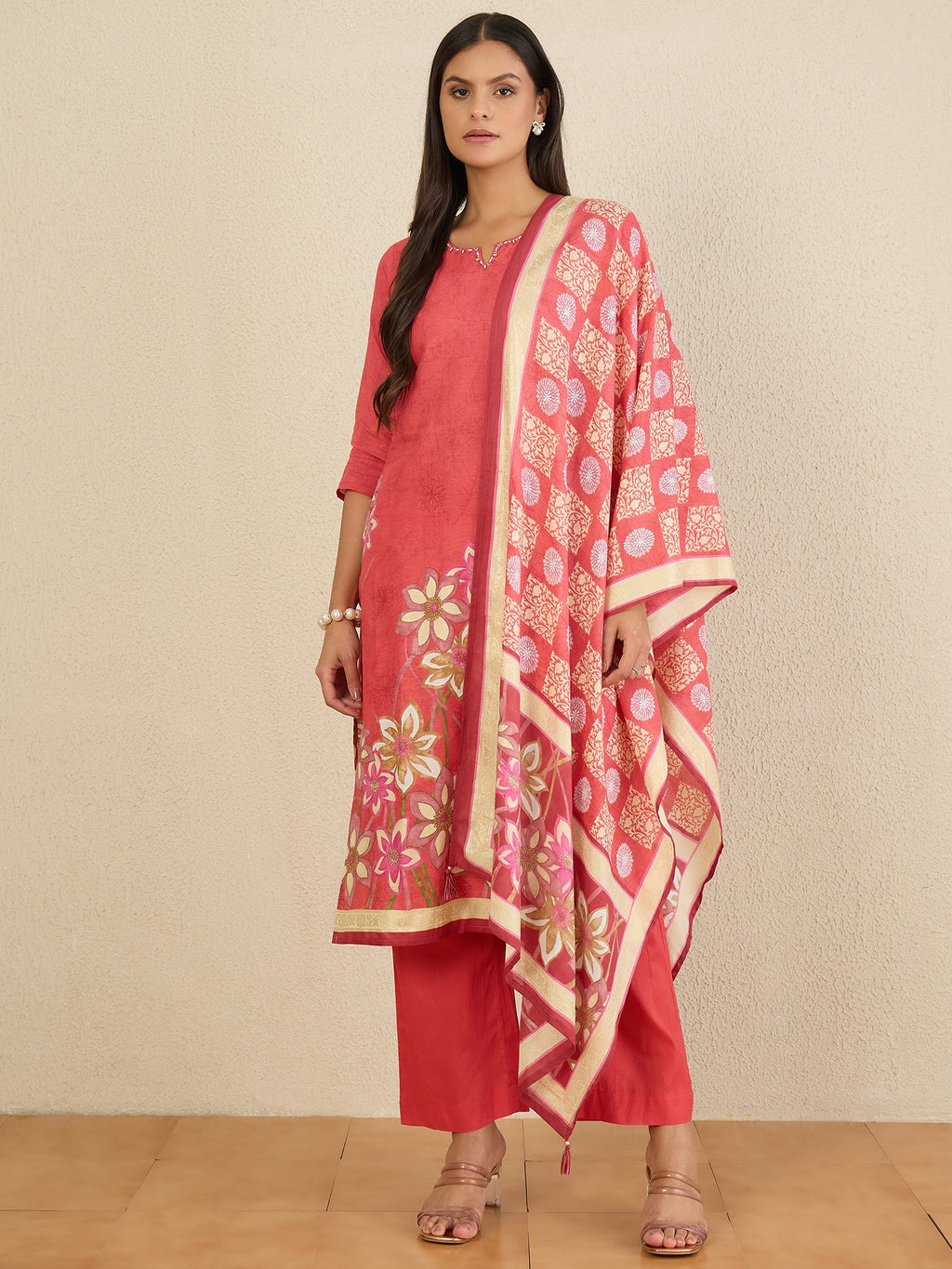 Women Printed Regular Beads and Stones Pure Cotton Kurta with Trousers & With Dupatta