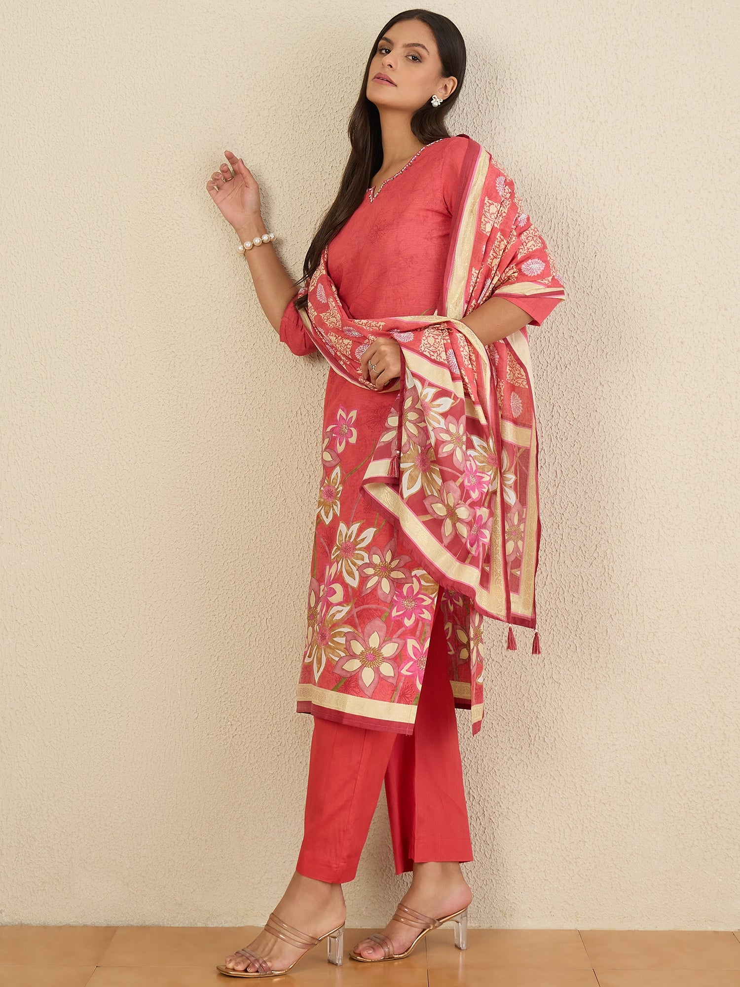 Women Printed Regular Beads and Stones Pure Cotton Kurta with Trousers & With Dupatta