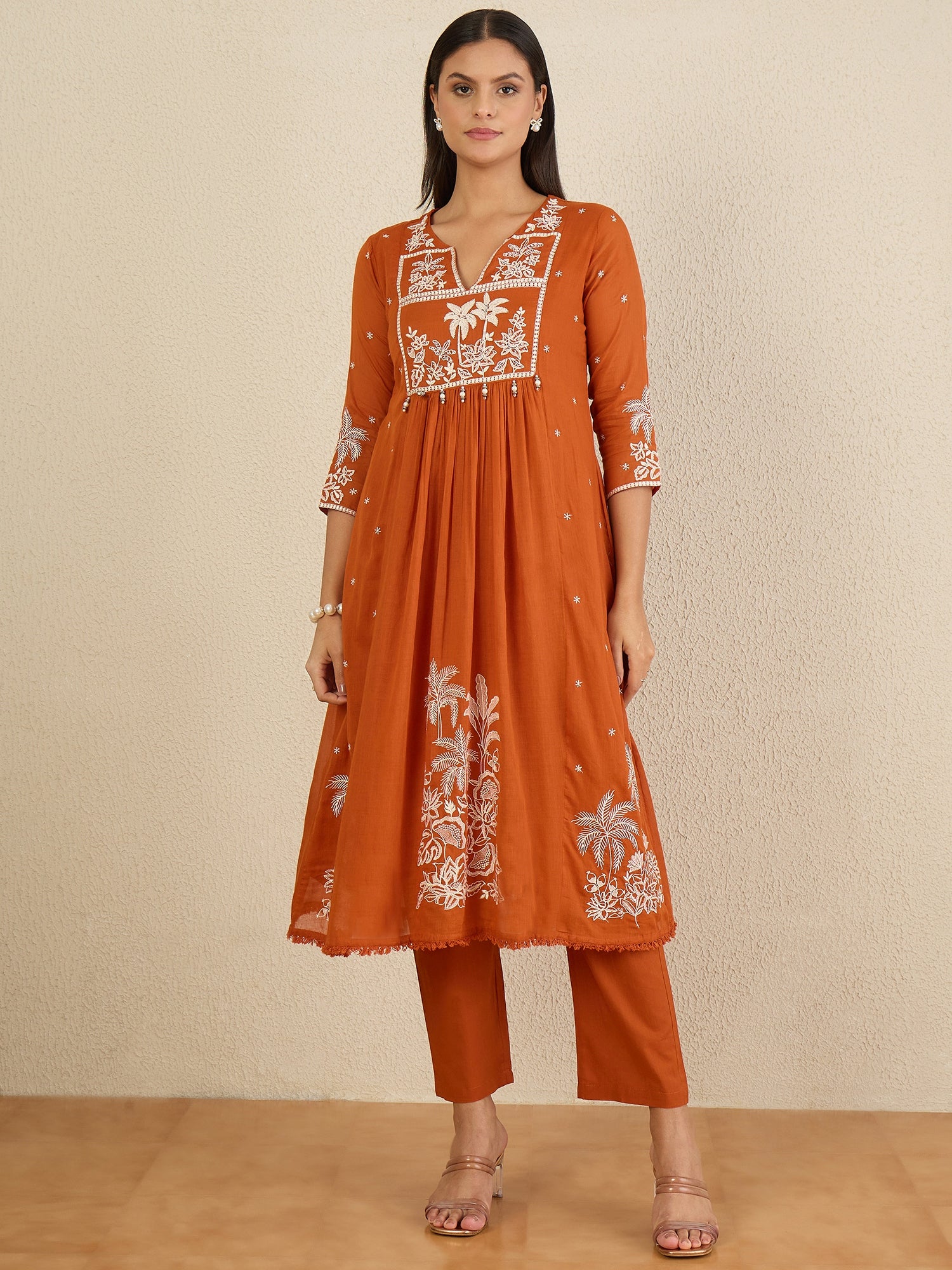 Women Ethnic Motifs Embroidered Empire Thread Work Kurta with Trousers & With Dupatta