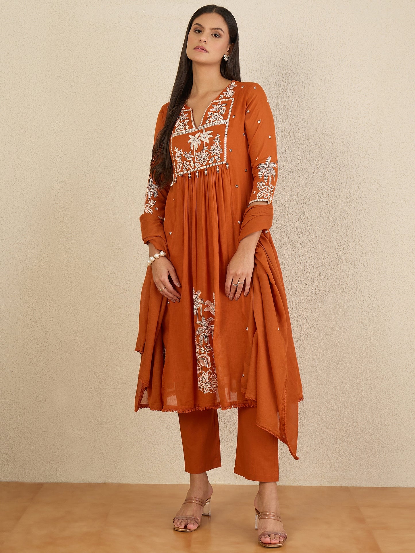 Women Ethnic Motifs Embroidered Empire Thread Work Kurta with Trousers & With Dupatta