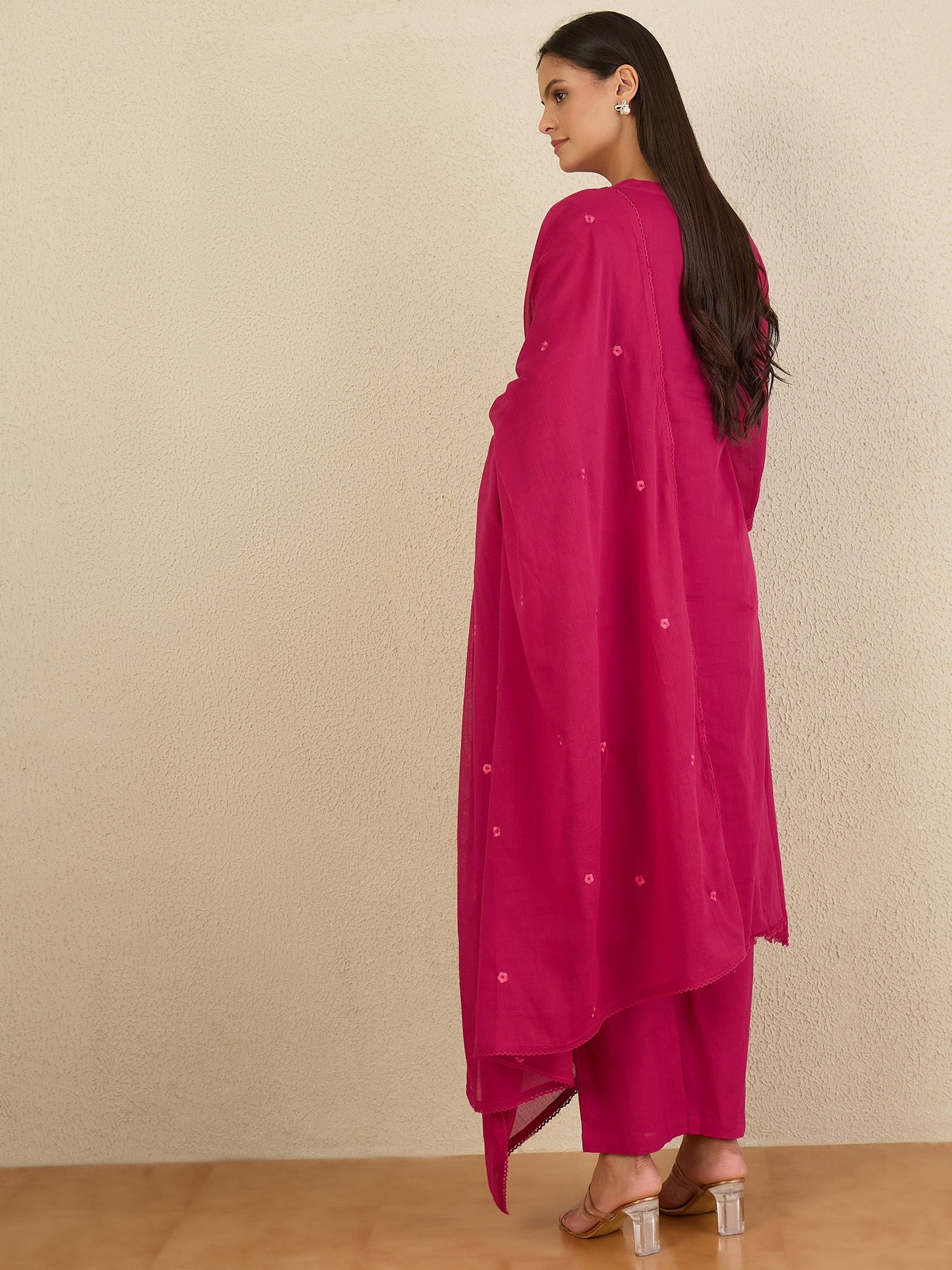Women Floral Embroidered Regular Thread Work Kurta with Trousers & With Dupatta