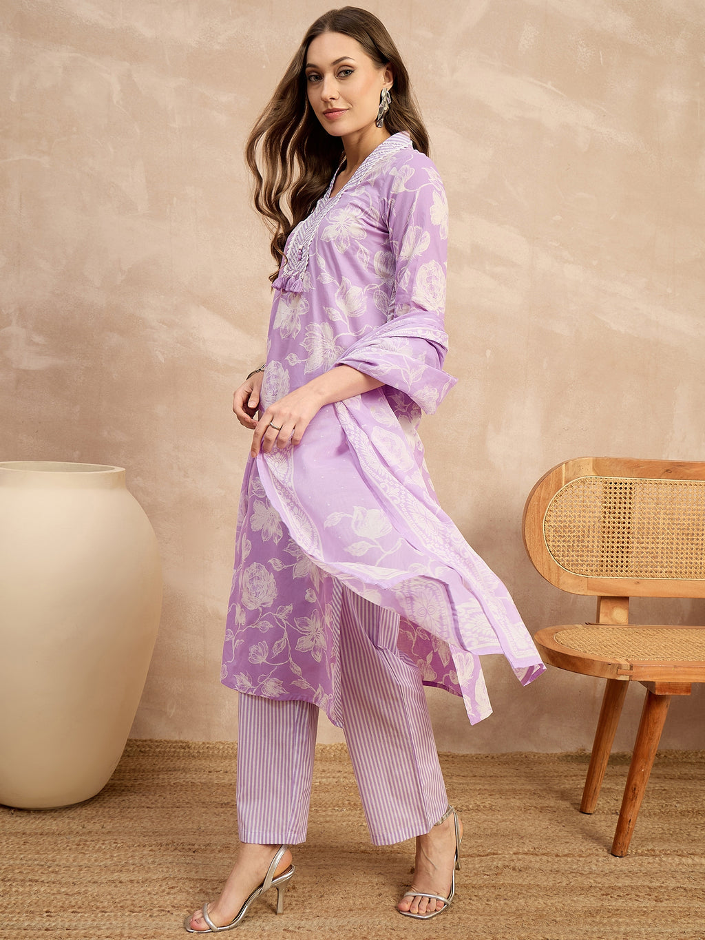 Women Floral Printed Regular Pure Cotton Kurta with Trousers & With Dupatta