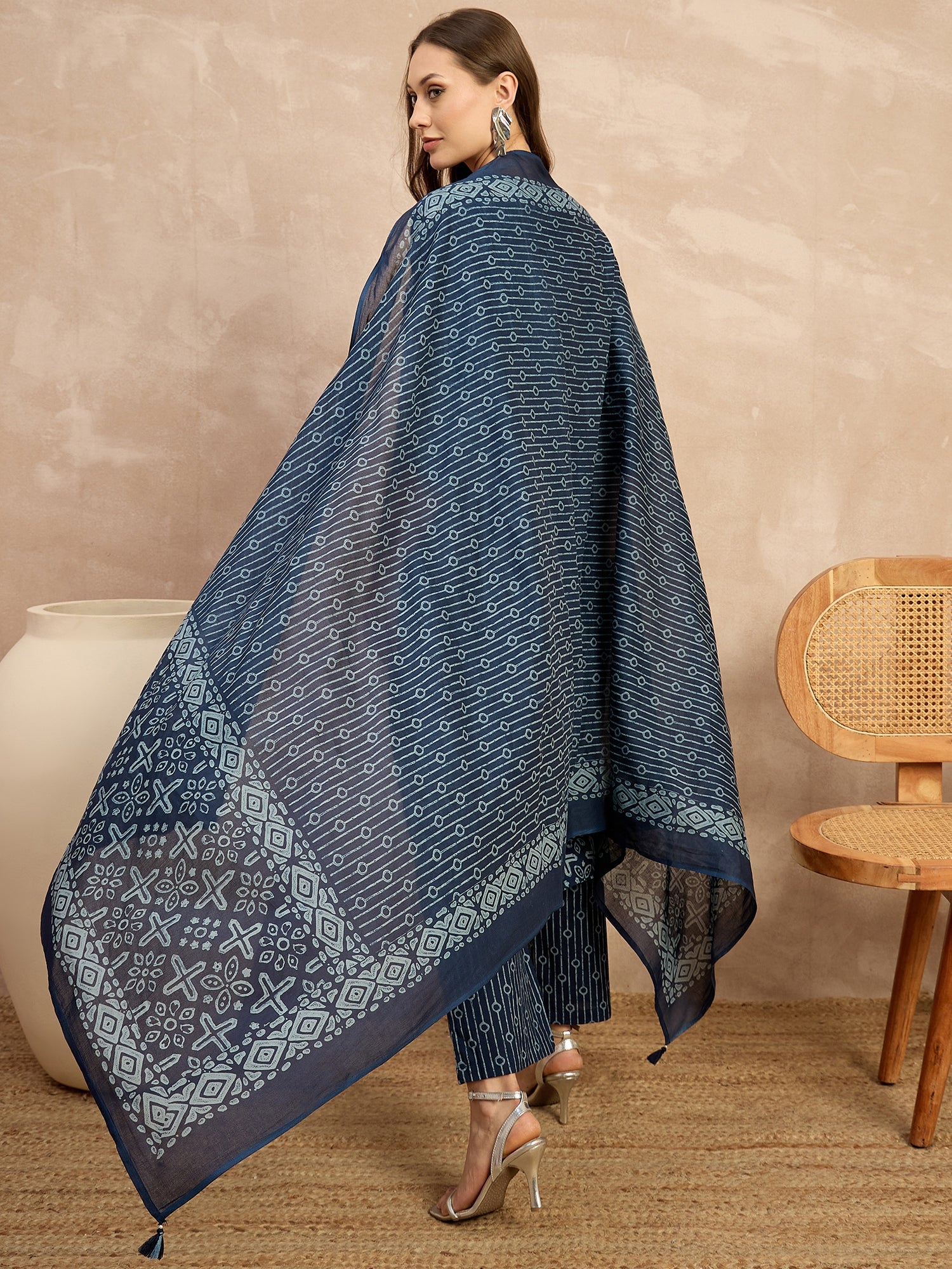 Women Ethnic Motifs Printed Regular Pure Cotton Kurta with Trousers & With Dupatta