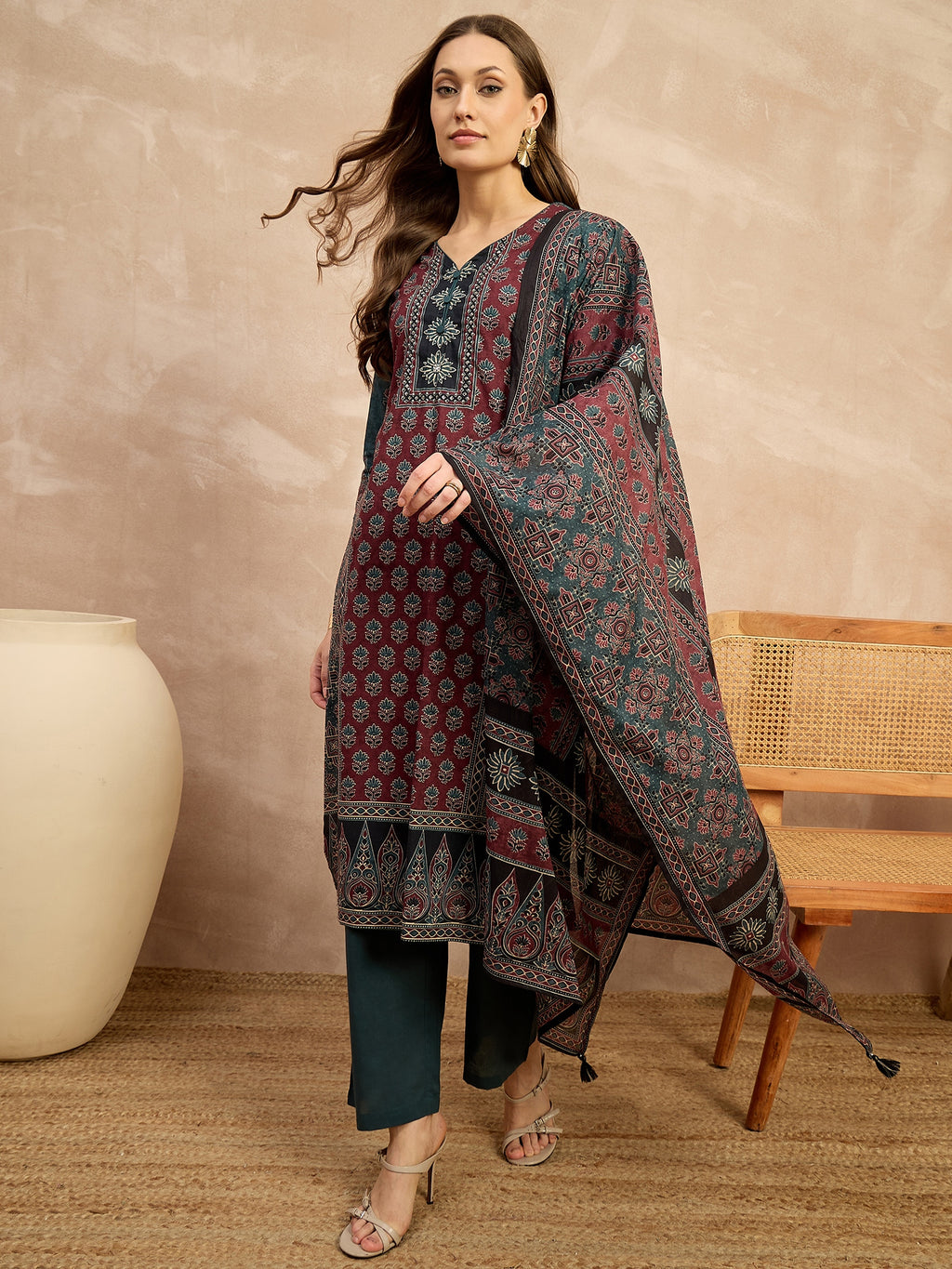 Ethnic Motifs Printed Gotta Patti Pure Cotton Kurta with Trousers & With Dupatta