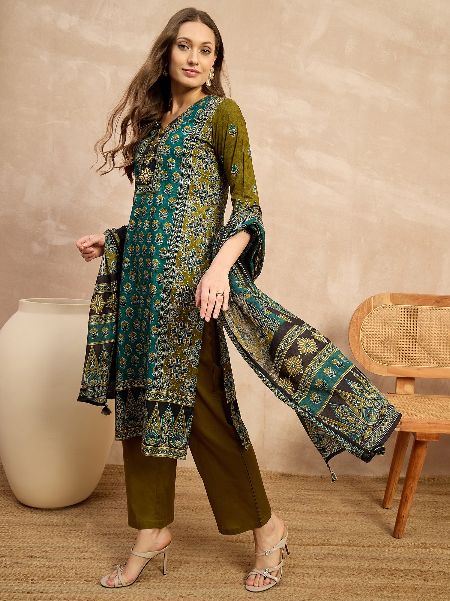 Women Ethnic Motifs Printed Mirror Work Pure Cotton Kurta with Trousers & Dupatta