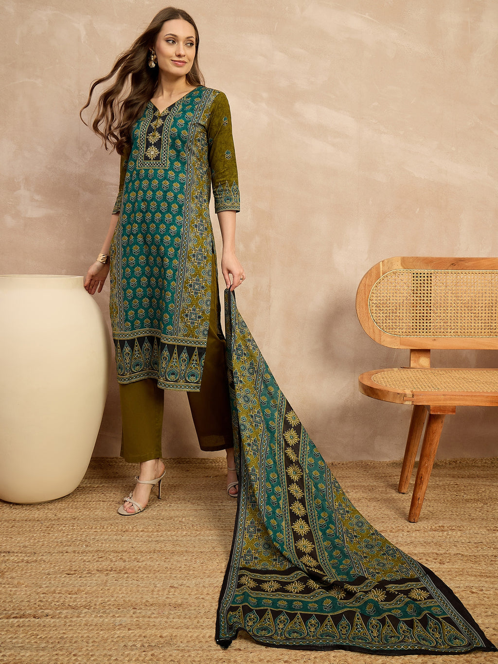 Women Ethnic Motifs Printed Mirror Work Pure Cotton Kurta with Trousers & Dupatta