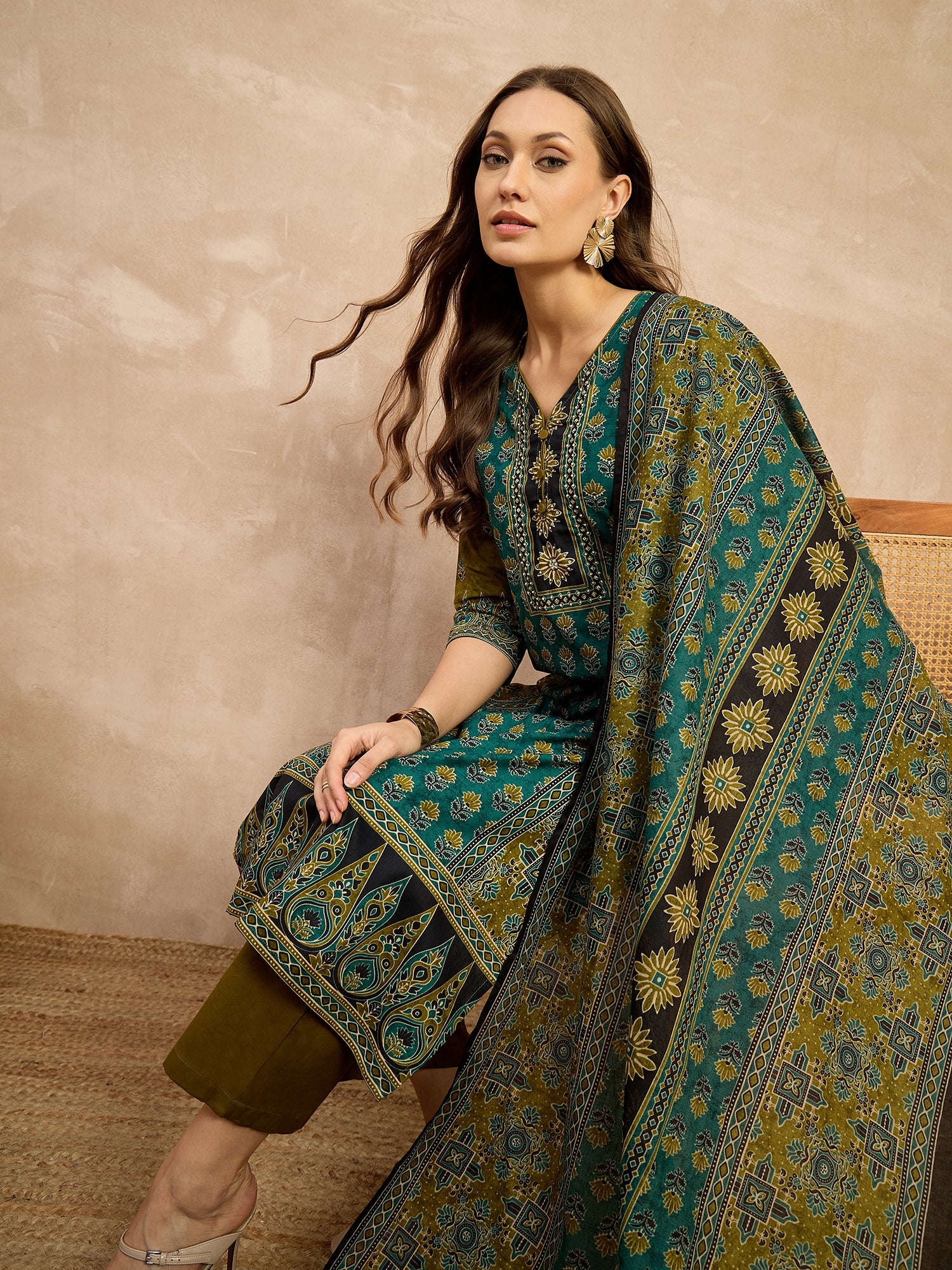 Women Ethnic Motifs Printed Mirror Work Pure Cotton Kurta with Trousers & Dupatta
