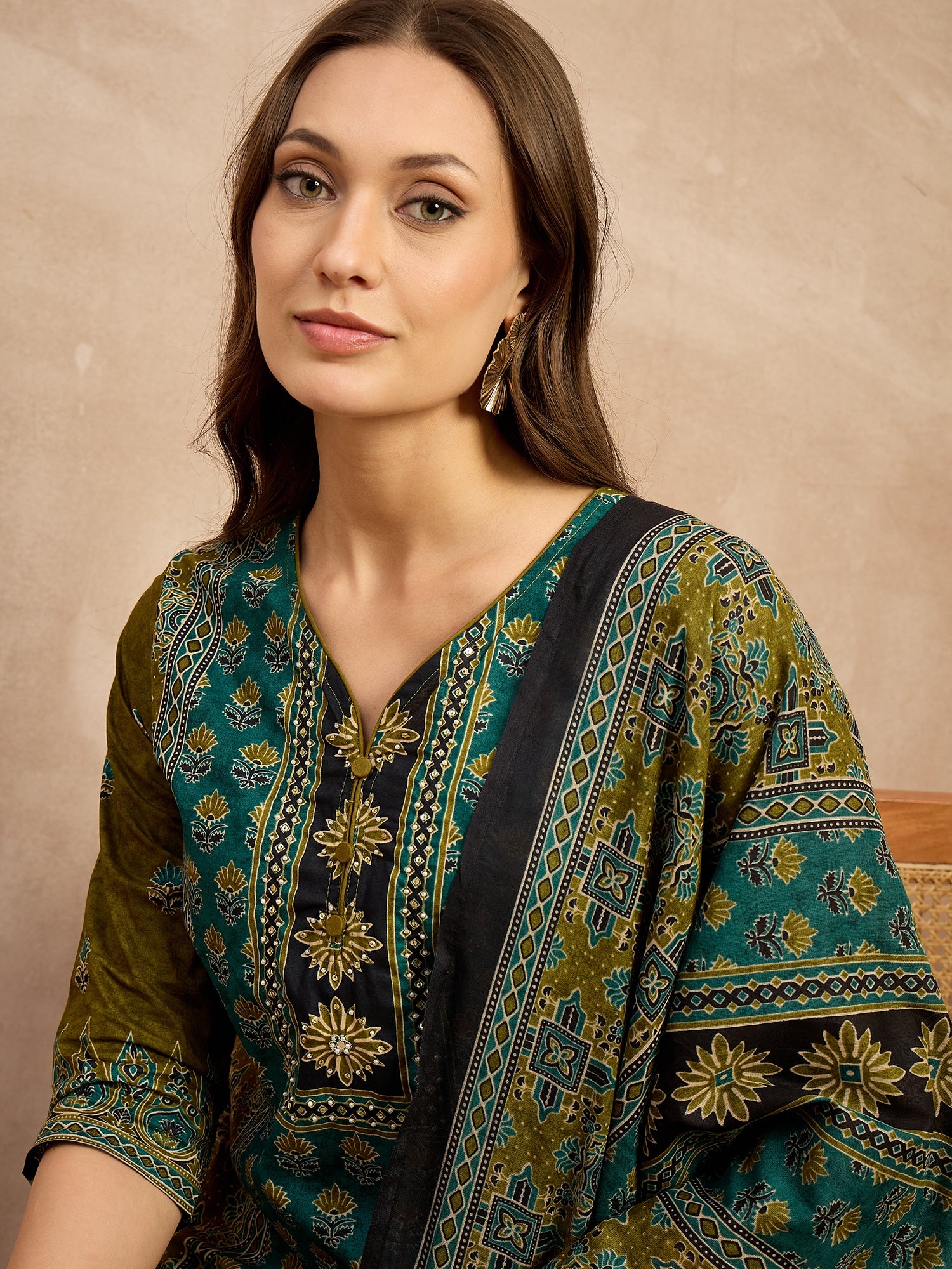 Women Ethnic Motifs Printed Mirror Work Pure Cotton Kurta with Trousers & Dupatta