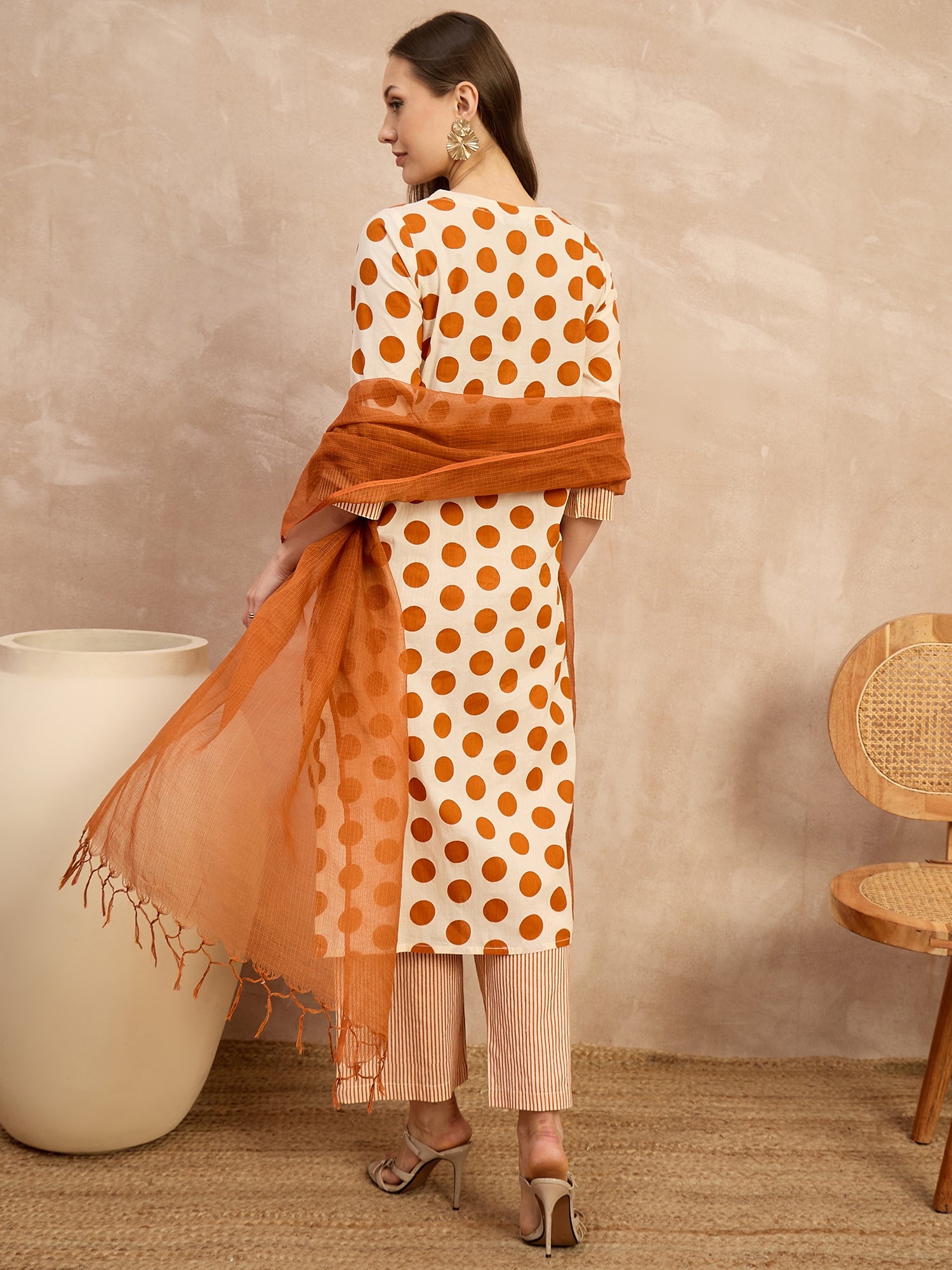 Women Printed Regular Pure Cotton Kurta with Trousers & With Dupatta