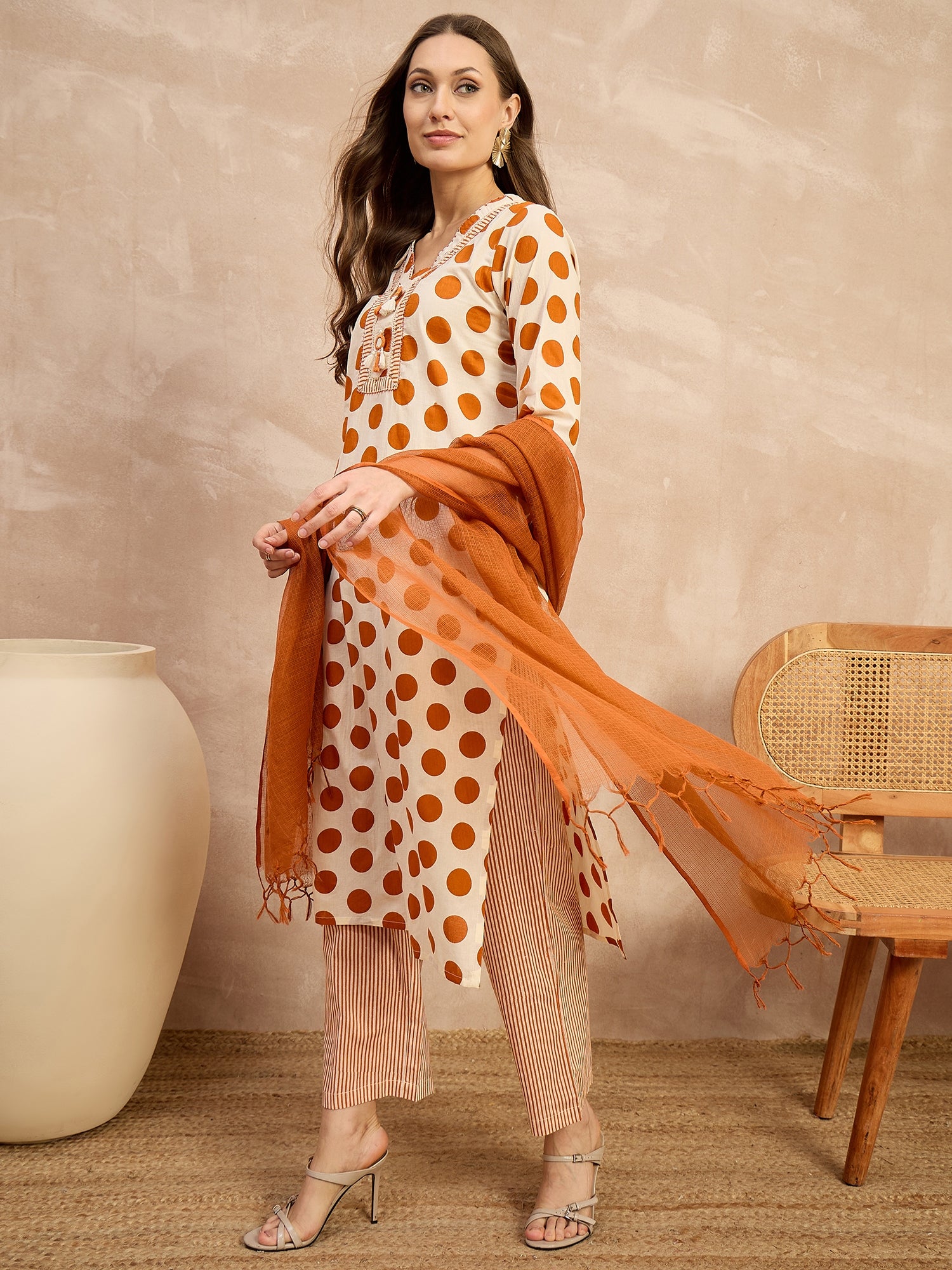 Women Printed Regular Pure Cotton Kurta with Trousers & With Dupatta