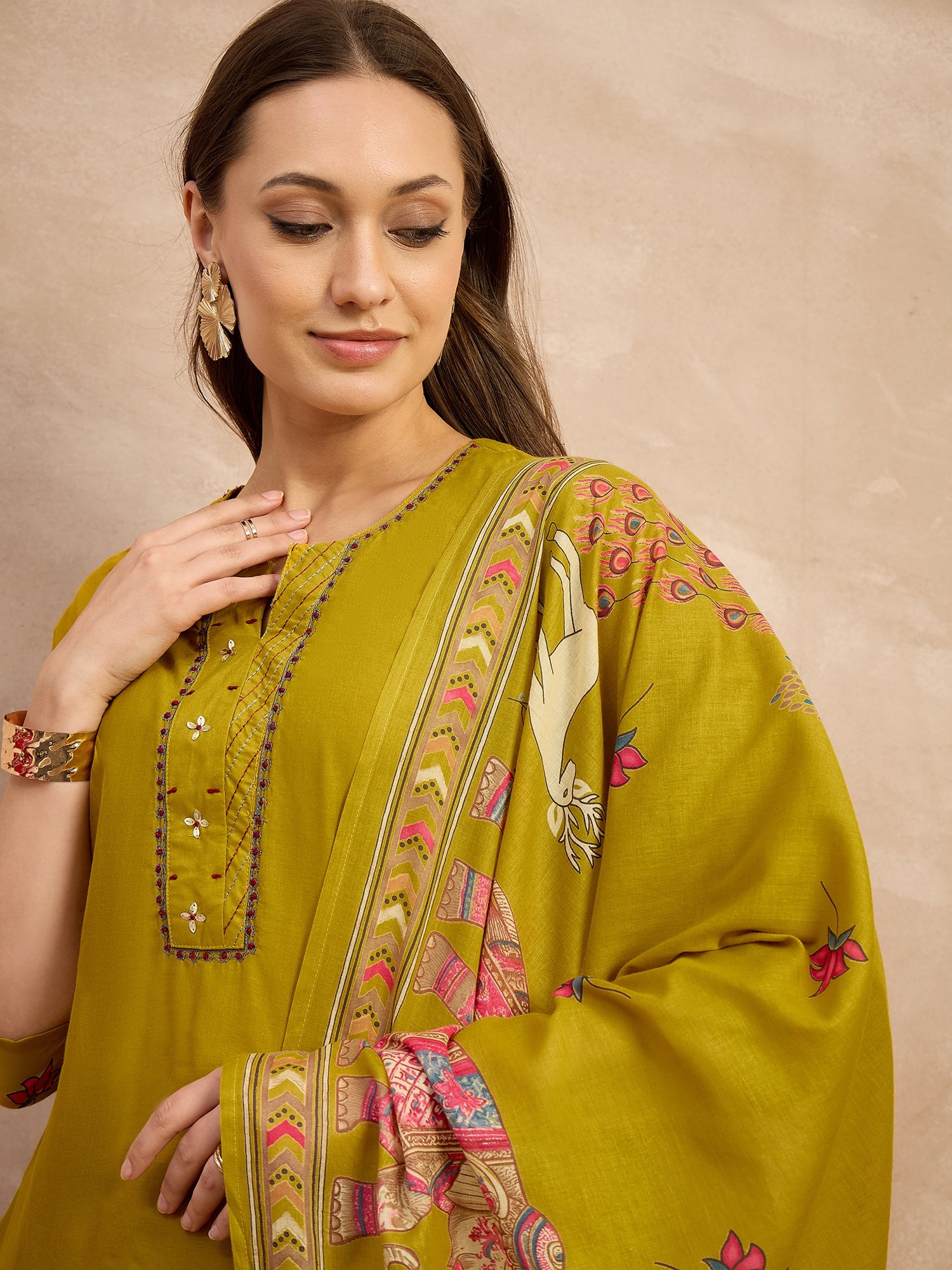 Women Ethnic Motifs Printed Regular Thread Work Pure Cotton Kurta with Trousers & With Dupatta