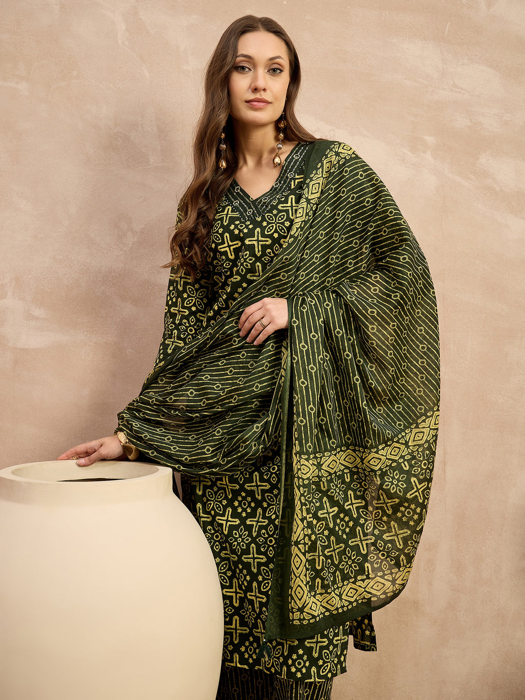 Women Ethnic Motifs Printed Regular Pure Cotton Kurta with Trousers & With Dupatta