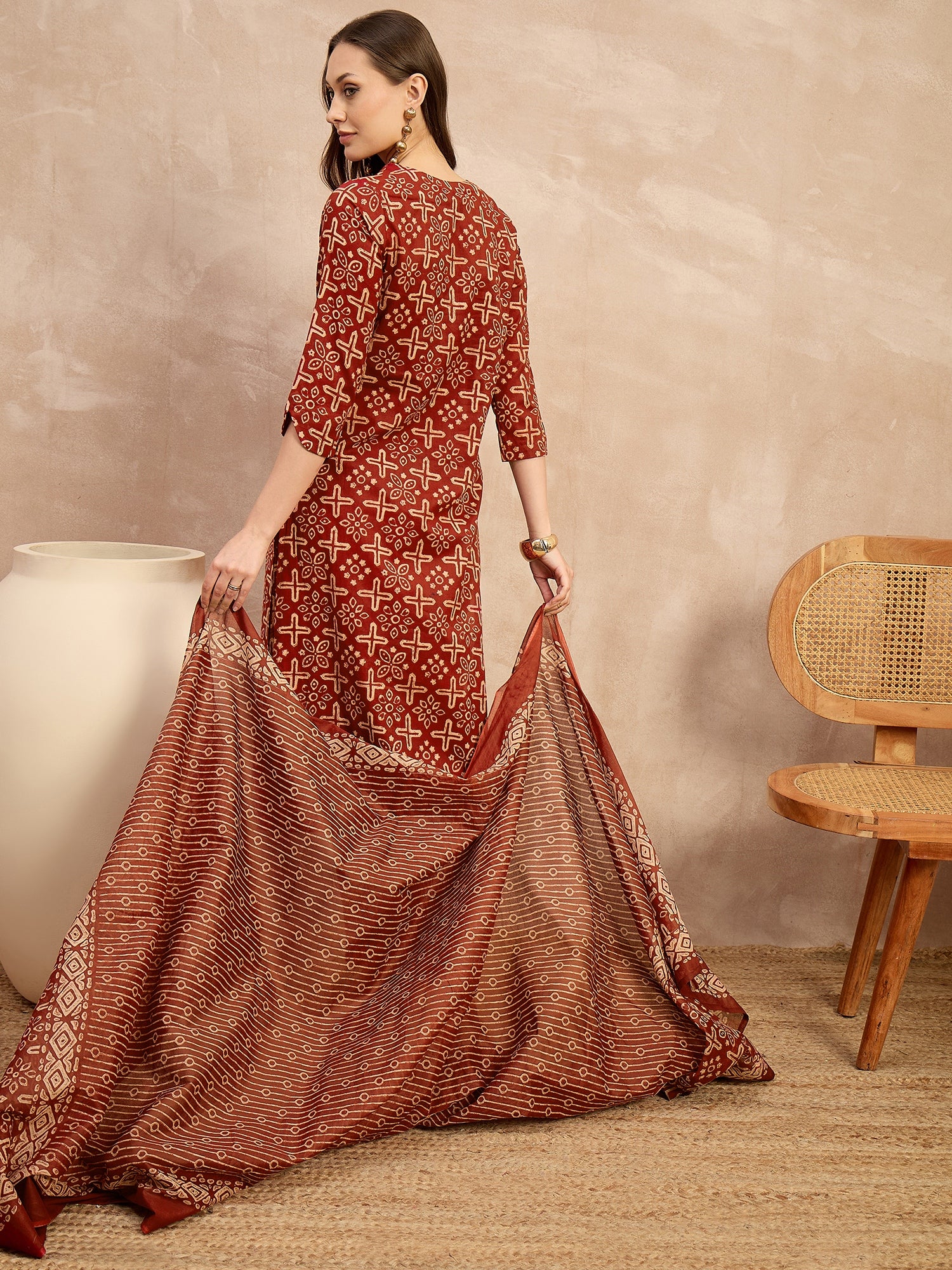 Women Ethnic Motifs Printed Regular Pure Cotton Kurta with Trousers & With Dupatta