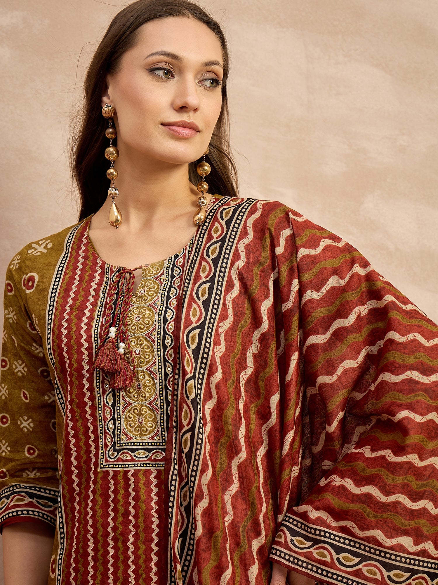 Women Ethnic Motifs Printed Regular Thread Work Pure Cotton Kurta with Trousers & With Dupatta