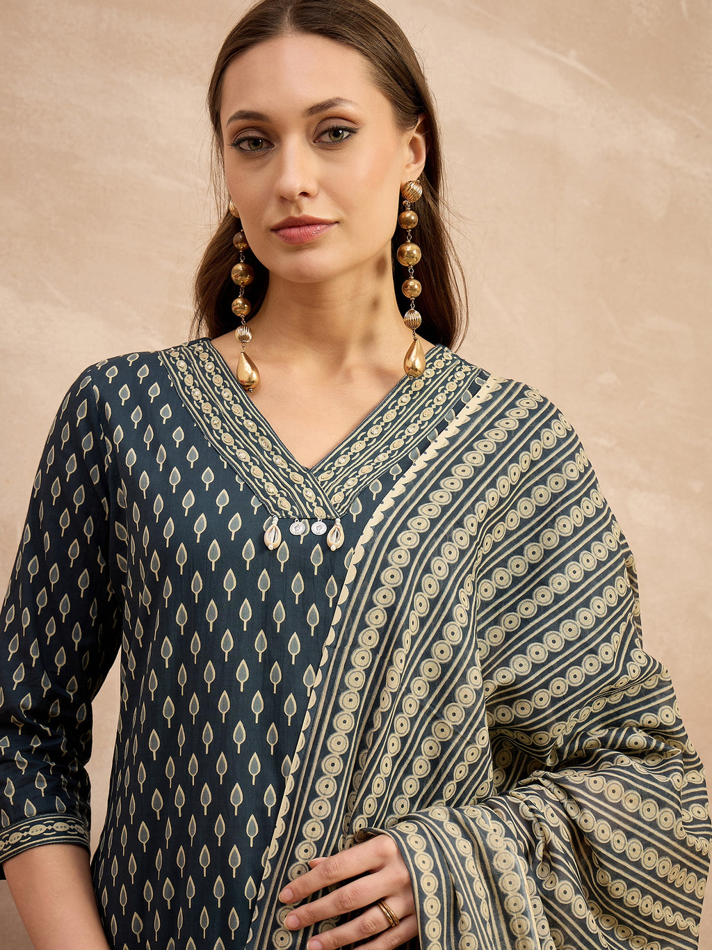 Women Ethnic Motifs Printed Regular Pure Cotton Kurta with Trousers & With Dupatta
