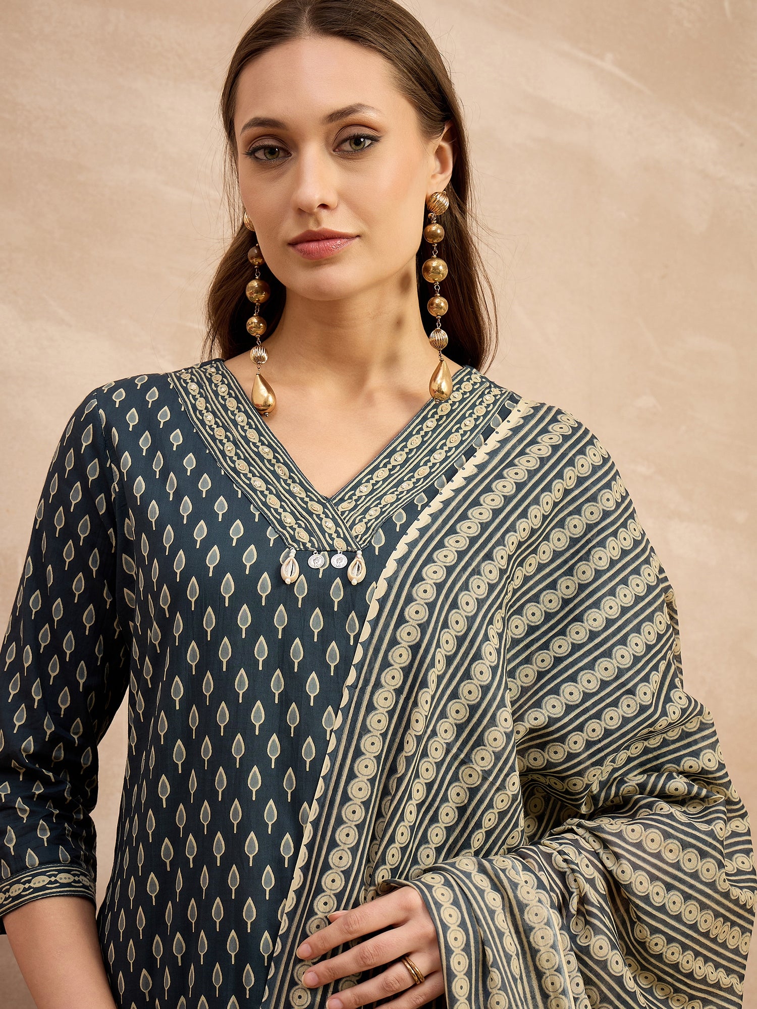 Women Ethnic Motifs Printed Regular Pure Cotton Kurta with Trousers & With Dupatta