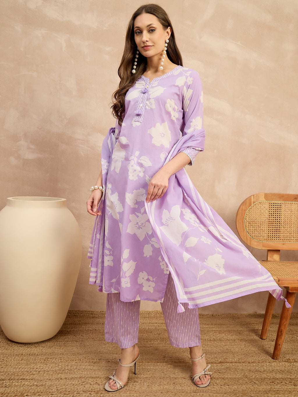 Women Floral Printed Regular Pure Cotton Kurta with Trousers & With Dupatta