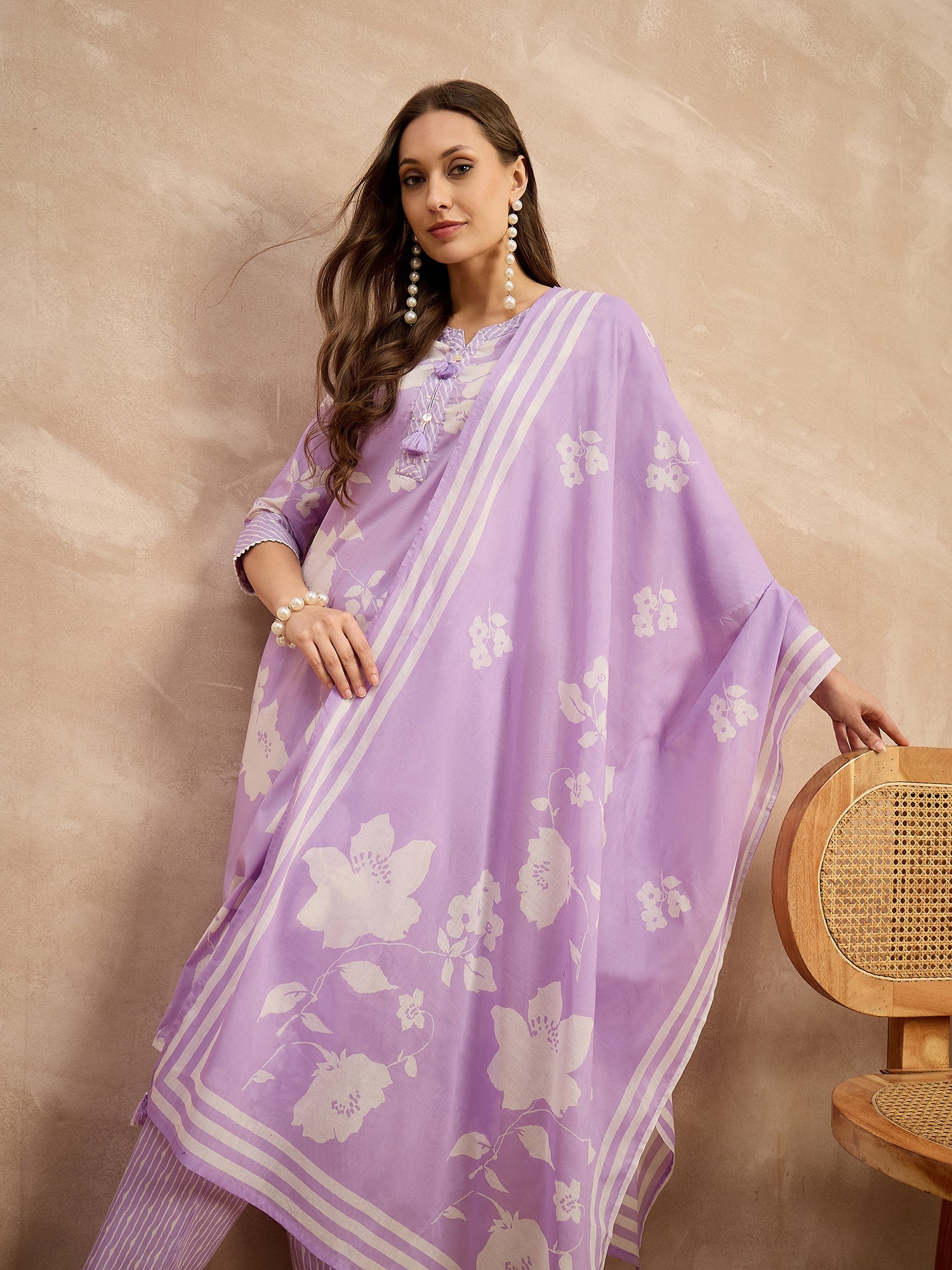 Women Floral Printed Regular Pure Cotton Kurta with Trousers & With Dupatta