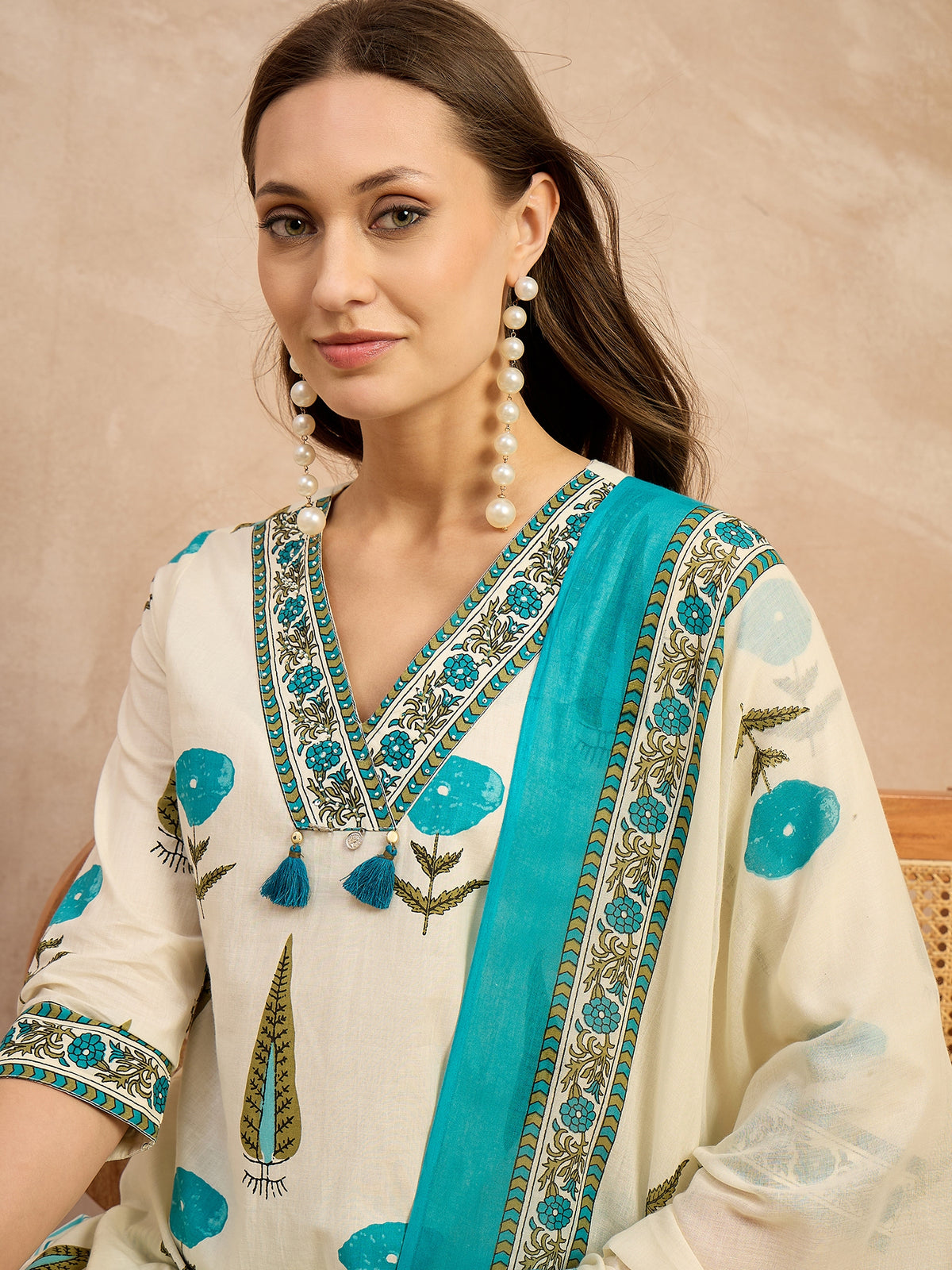 Women Floral Printed Regular Pure Cotton Kurta with Palazzos & With Dupatta