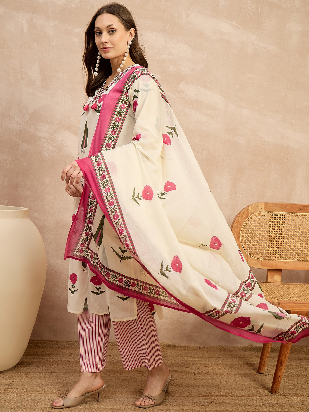 Women Floral Printed Regular Pure Cotton Kurta with Palazzos & With Dupatta
