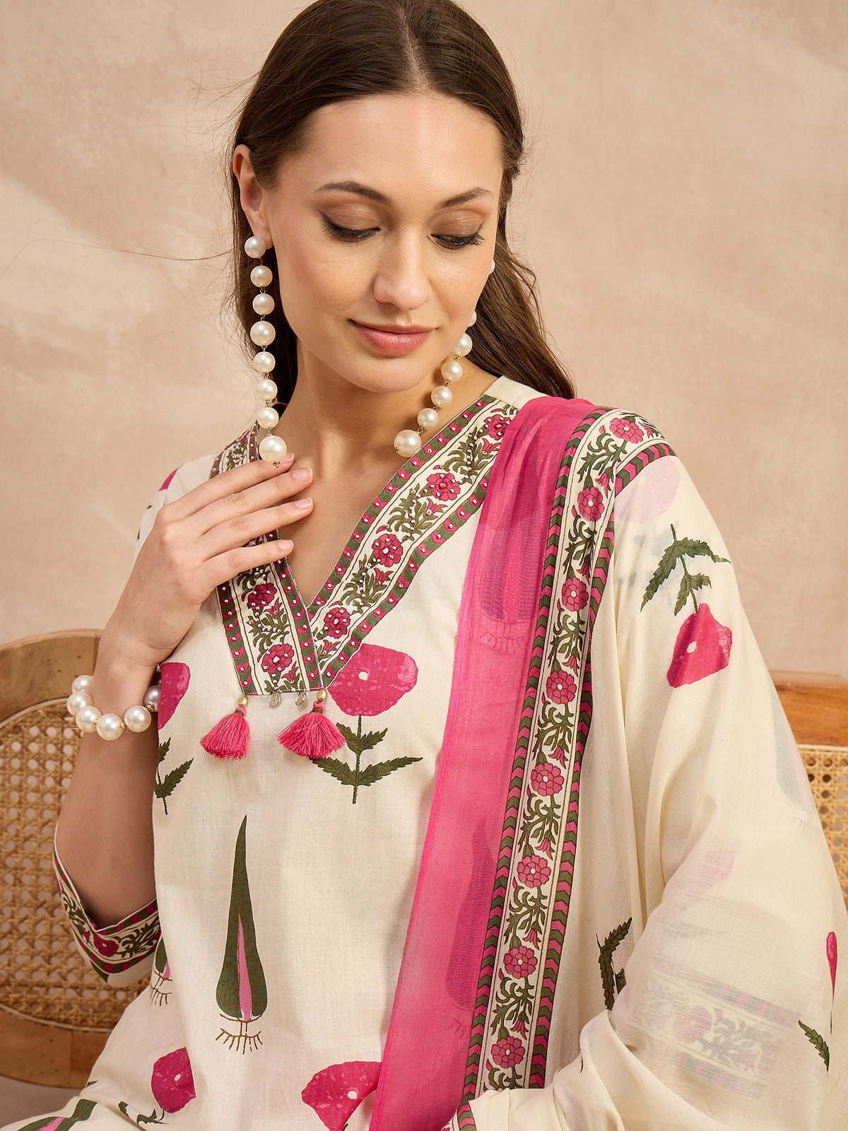Women Floral Printed Regular Pure Cotton Kurta with Palazzos & With Dupatta