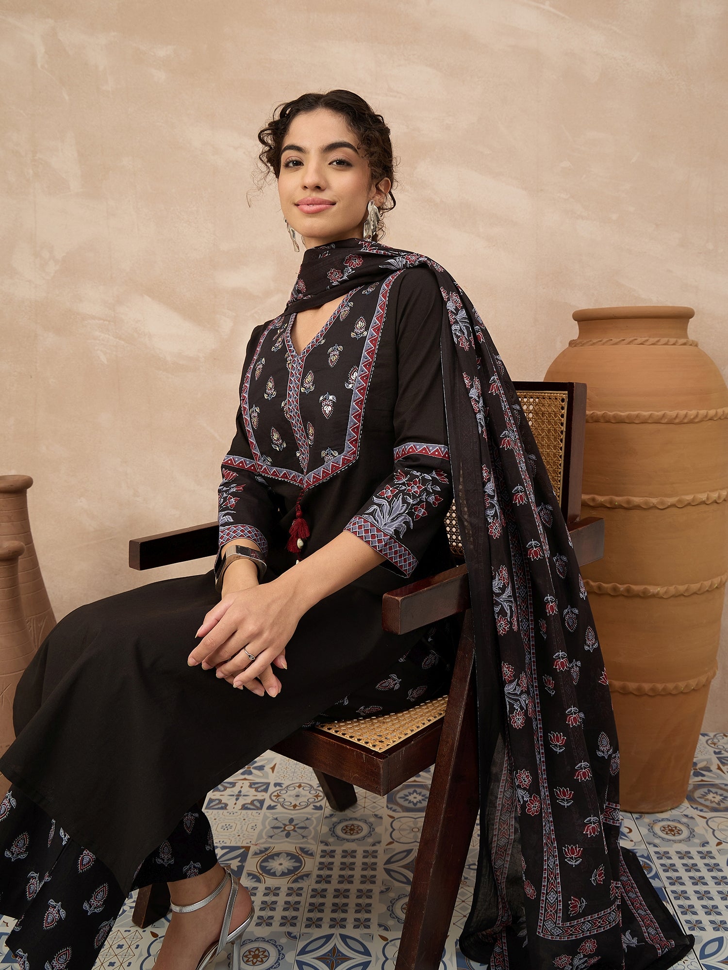 Women Ethnic Motifs Embroidered Regular Thread Work Pure Cotton Kurta with Palazzos & With Dupatta