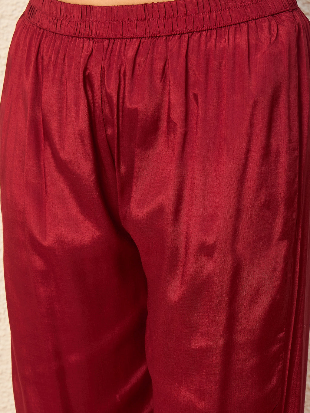 Women Floral Embroidered Regular Mirror Work Raw Silk Kurta with Trousers & With Dupatta
