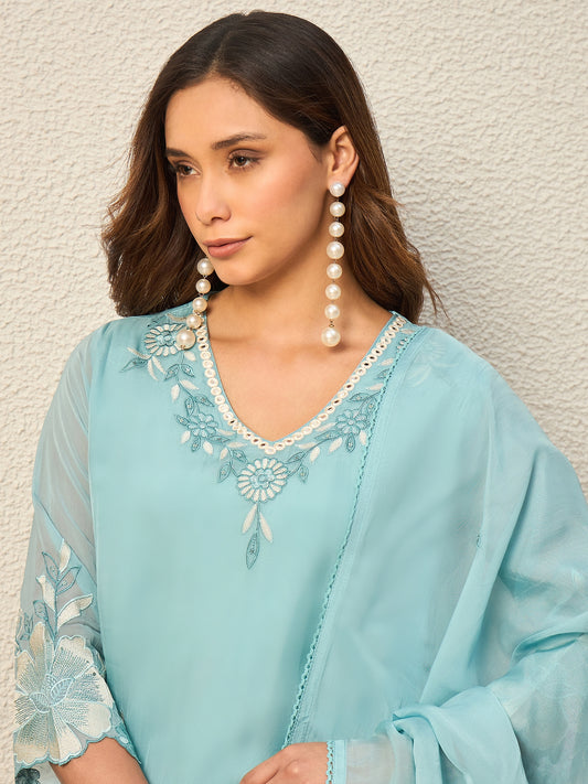 Women Floral Embroidered Regular Thread Work Kurta with Trousers & With Dupatta