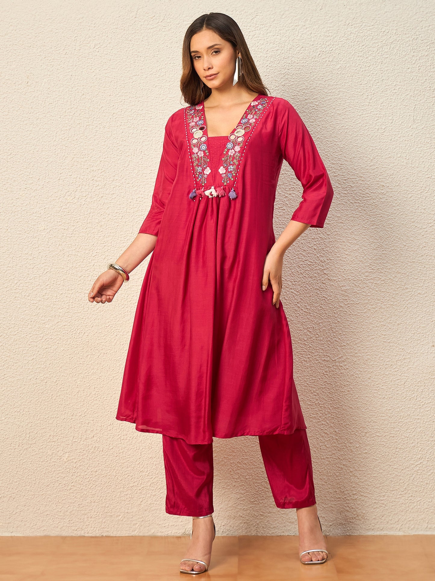 Women Ethnic Motifs Embroidered Pleated Thread Work Raw Silk Kurta with Trousers & With Dupatta
