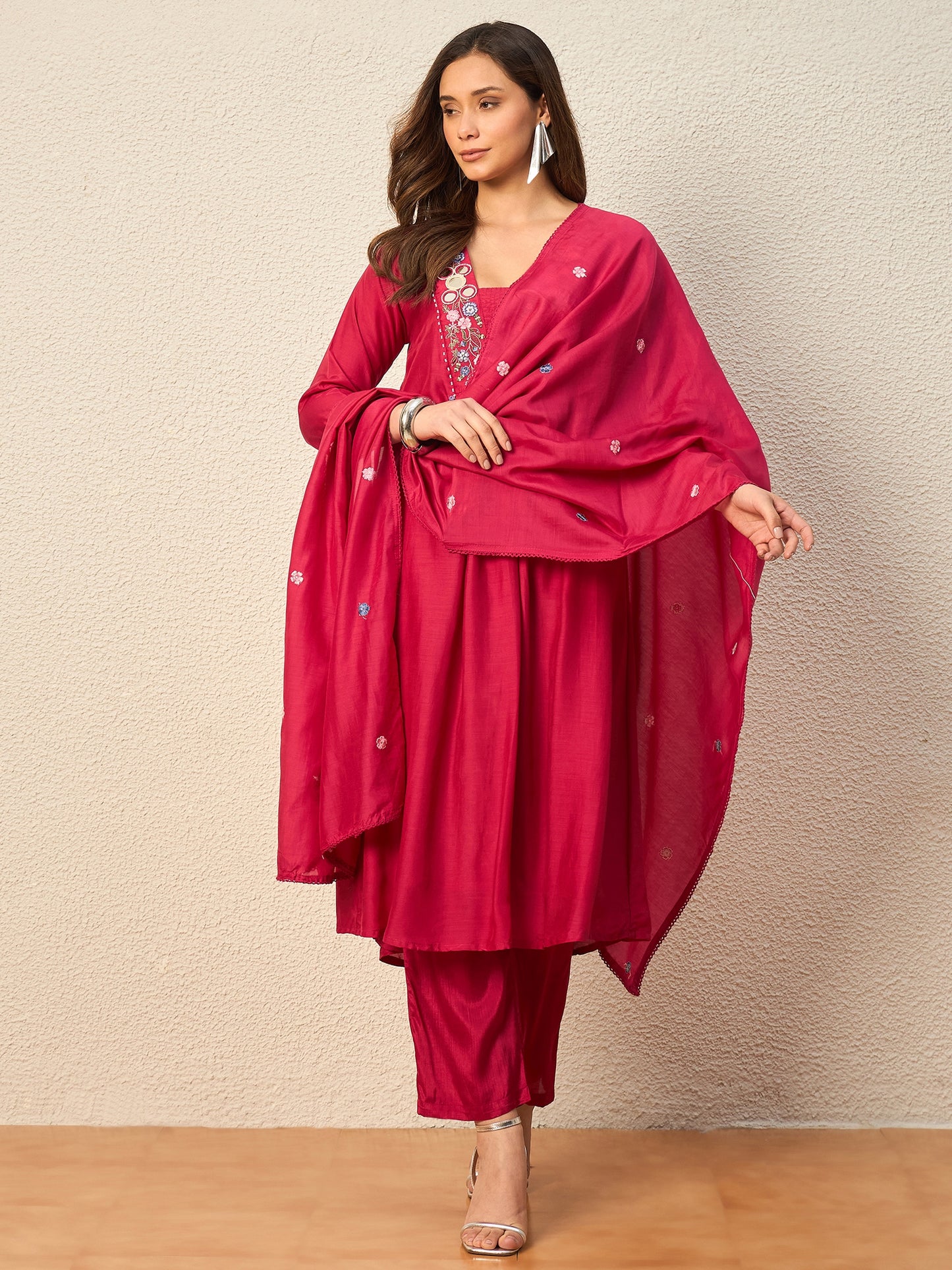 Women Ethnic Motifs Embroidered Pleated Thread Work Raw Silk Kurta with Trousers & With Dupatta