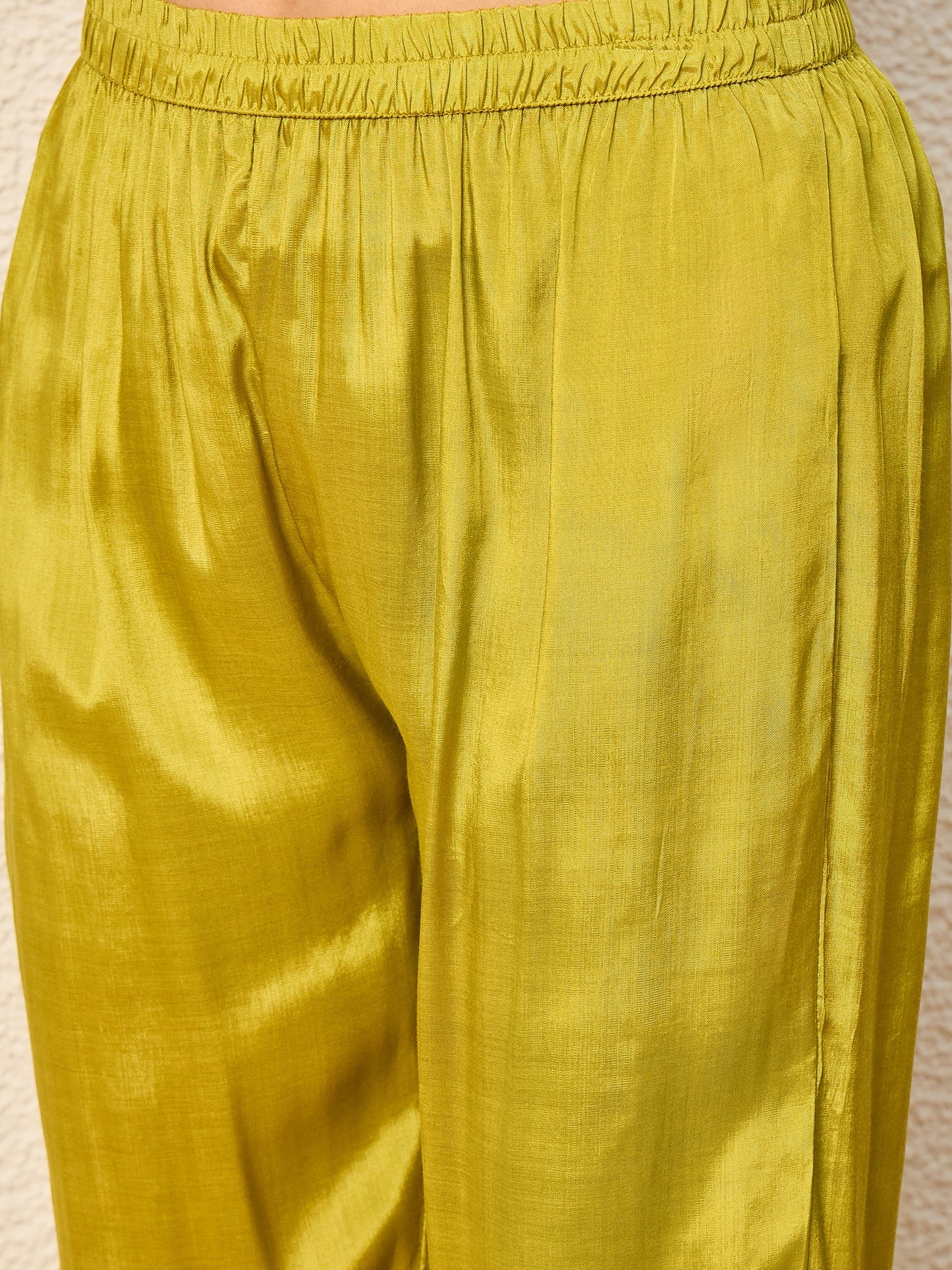 Women Floral Embroidered Empire Mirror Work Raw Silk Kurta with Trousers & With Dupatta