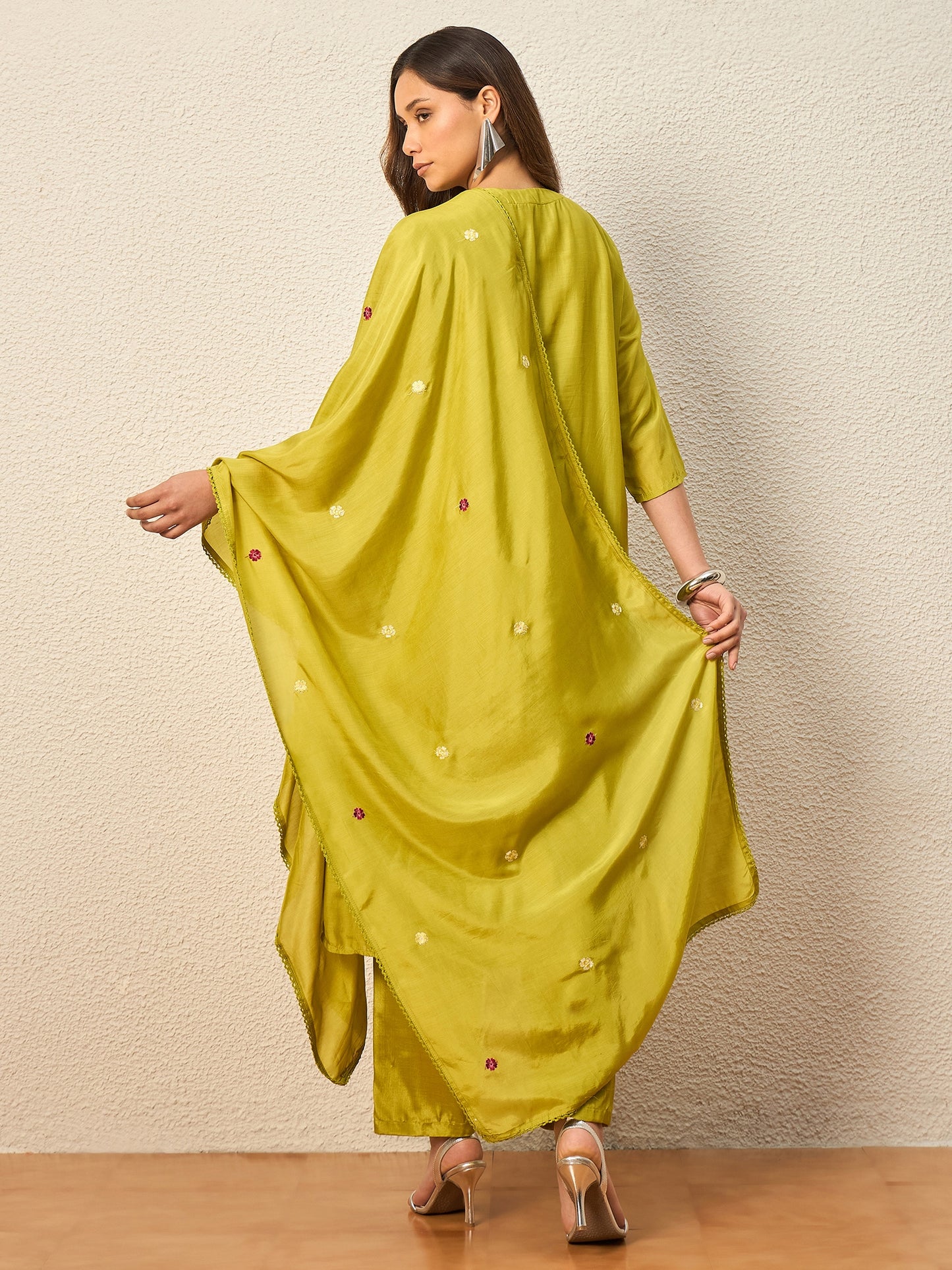 Women Floral Embroidered Empire Mirror Work Raw Silk Kurta with Trousers & With Dupatta