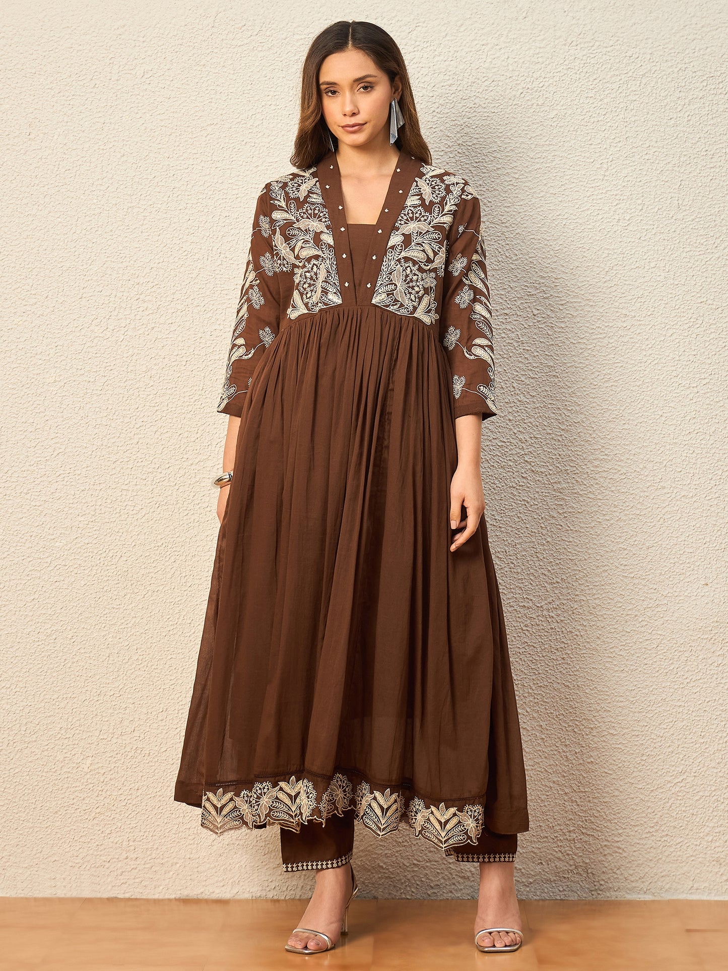 Women Ethnic Motifs Embroidered Panelled Thread Work Kurta with Trousers & With Dupatta