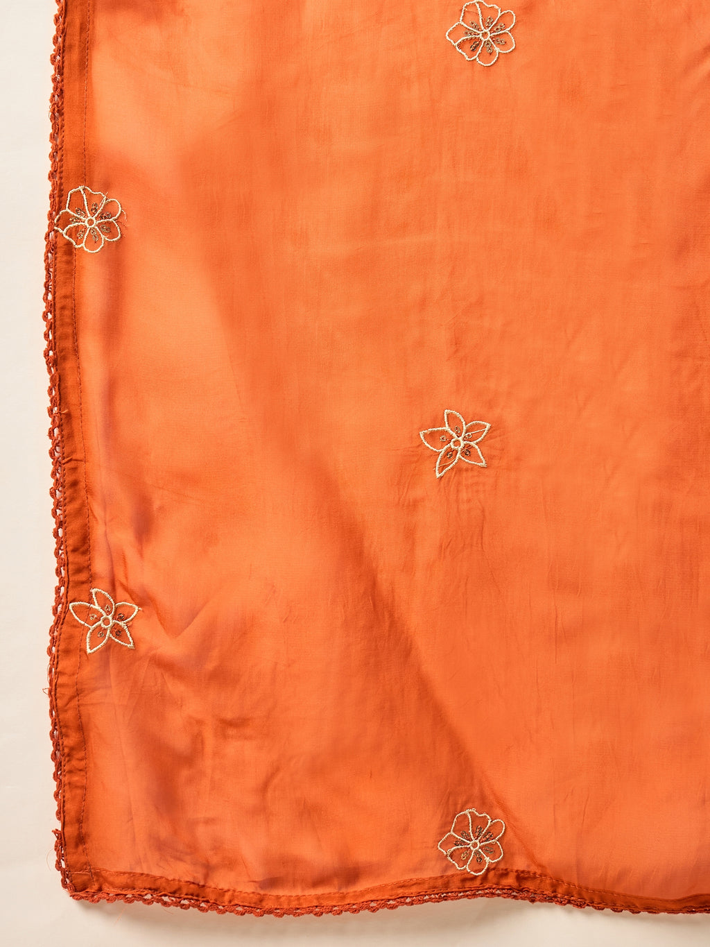 Women Floral Embroidered Regular Thread Work Kurta with Trousers & With Dupatta