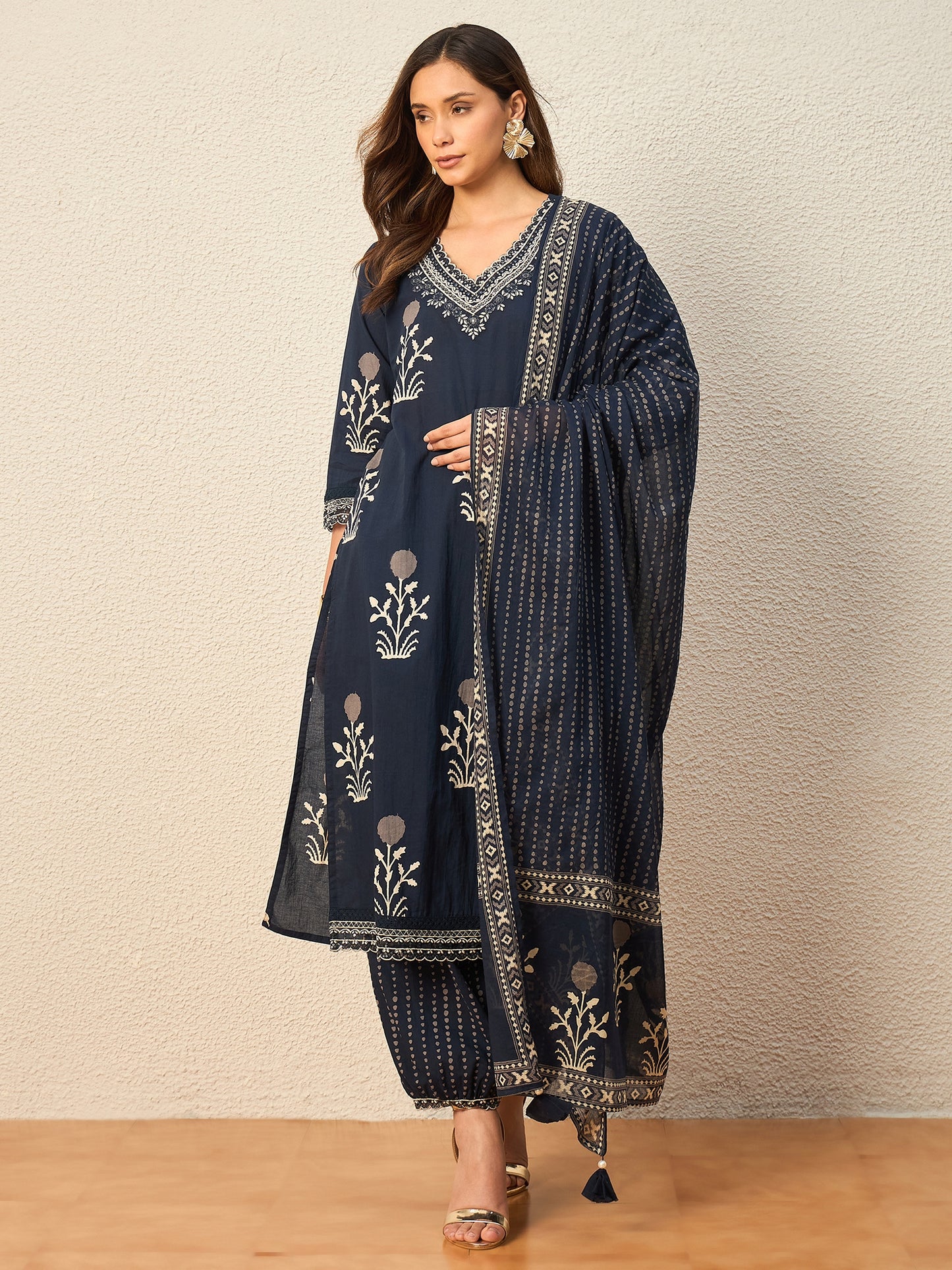 Women Ethnic Motifs Printed Regular Pure Cotton Kurta with Patiala & With Dupatta