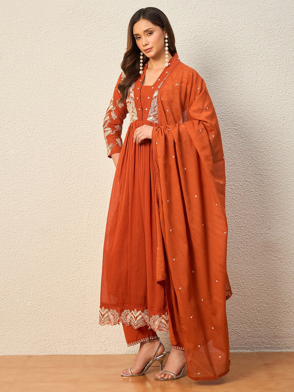 Women Ethnic Motifs Embroidered Panelled Thread Work Kurta with Trousers & With Dupatta