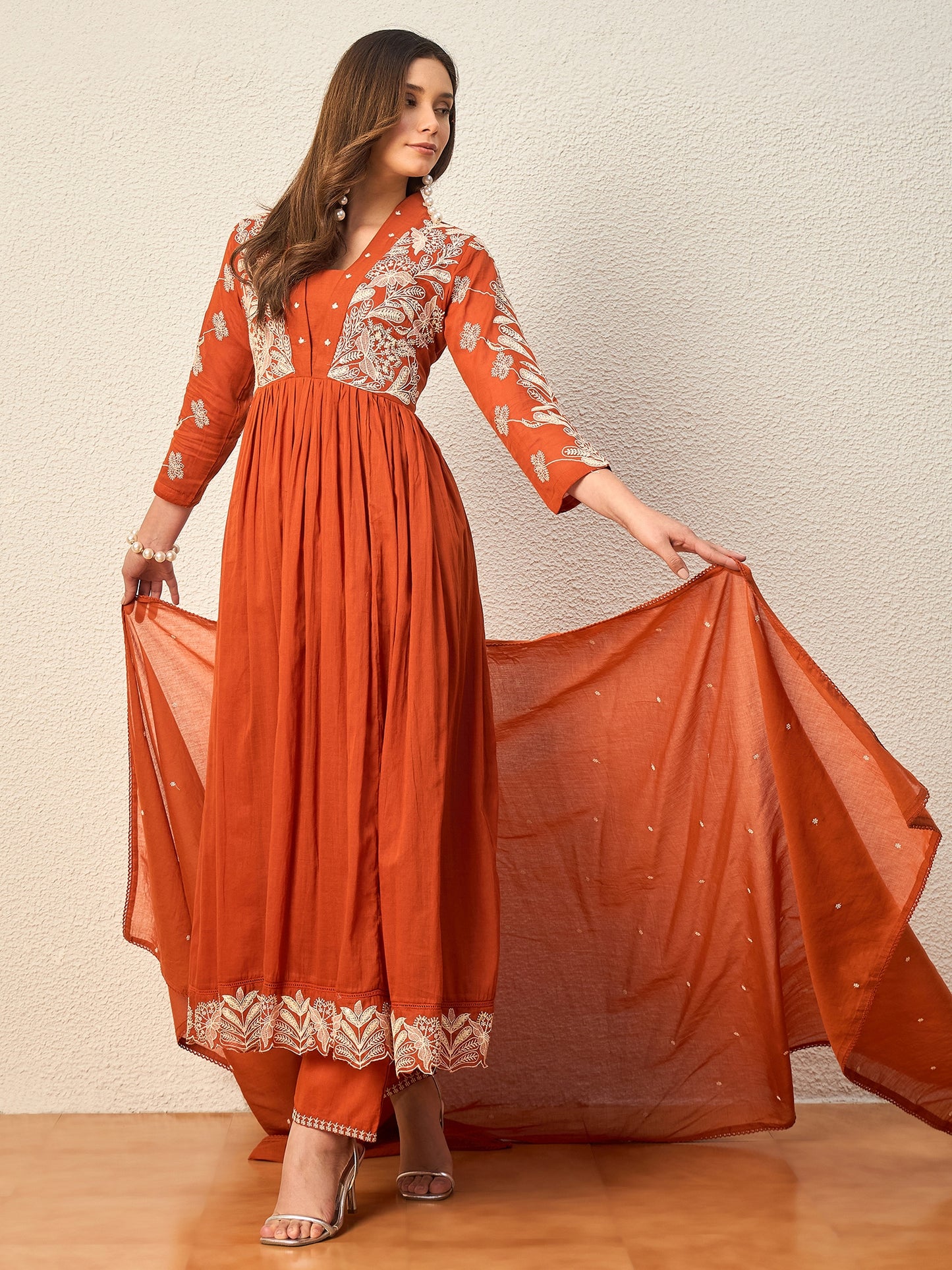 Women Ethnic Motifs Embroidered Panelled Thread Work Kurta with Trousers & With Dupatta