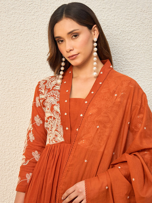 Women Ethnic Motifs Embroidered Panelled Thread Work Kurta with Trousers & With Dupatta