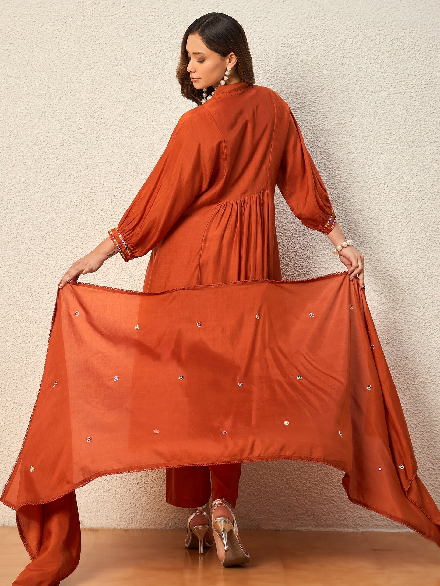 Women Ethnic Motifs Embroidered Regular Thread Work Raw Silk Kurta with Trousers & With Dupatta