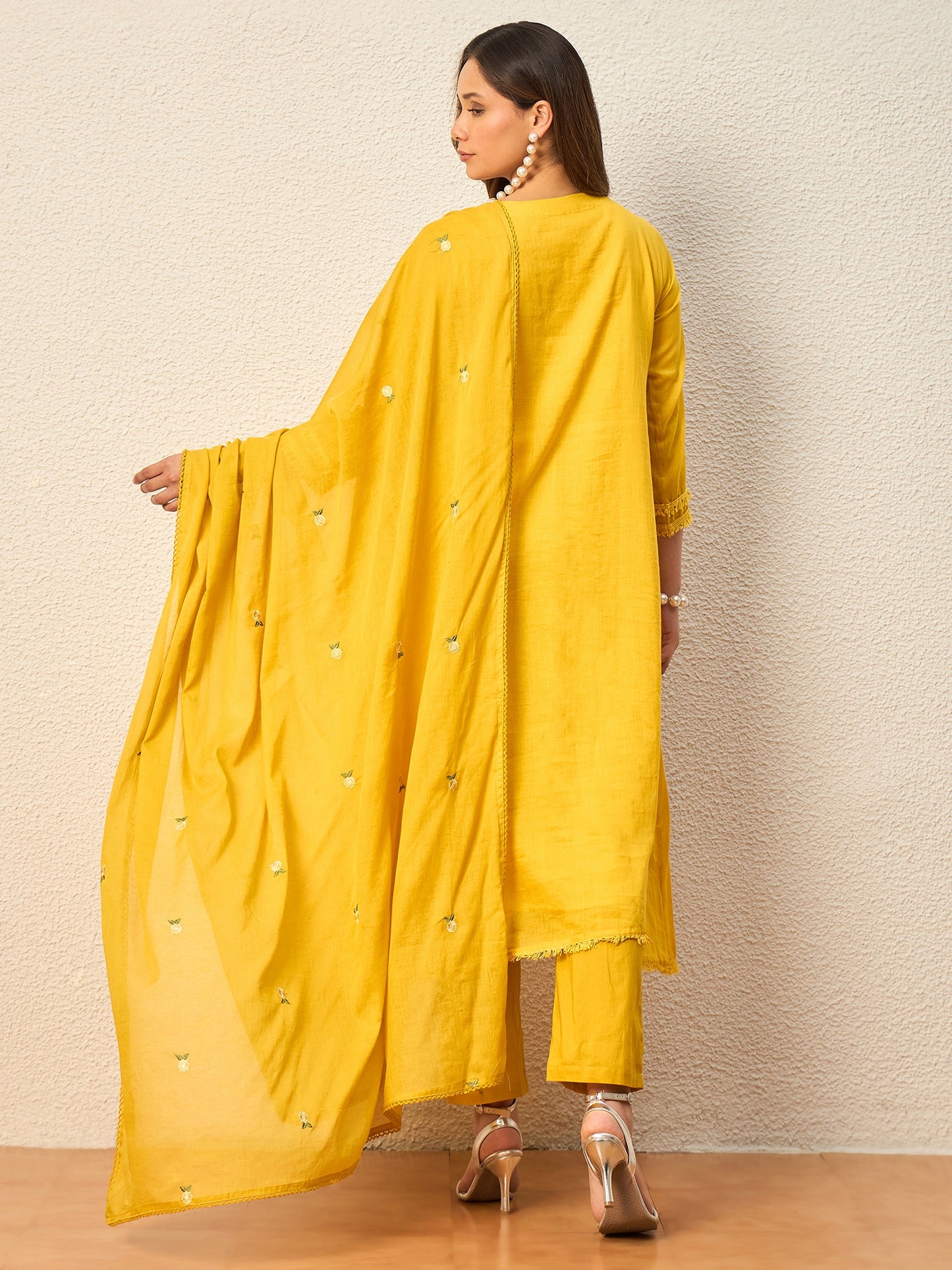 Women Ethnic Motifs Embroidered Pleated Mirror Work Kurta with Trousers & With Dupatta