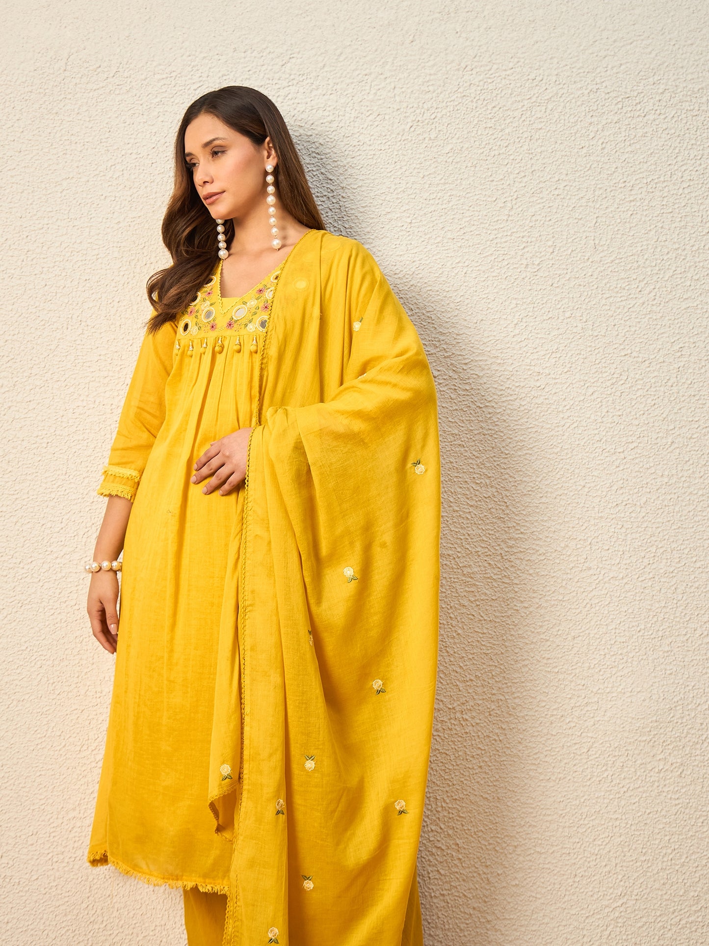 Women Ethnic Motifs Embroidered Pleated Mirror Work Kurta with Trousers & With Dupatta