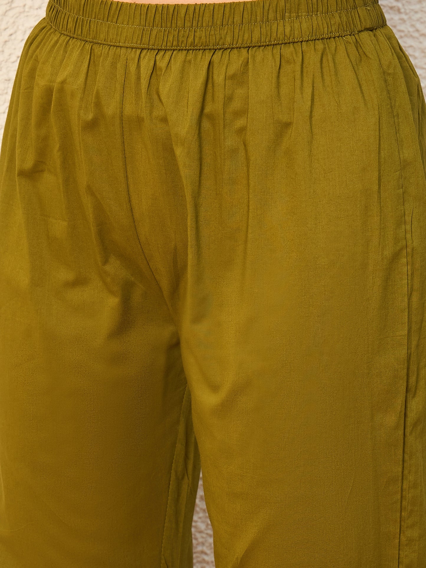 Women Ethnic Motifs Embroidered Panelled Thread Work Kurta with Trousers & With Dupatta