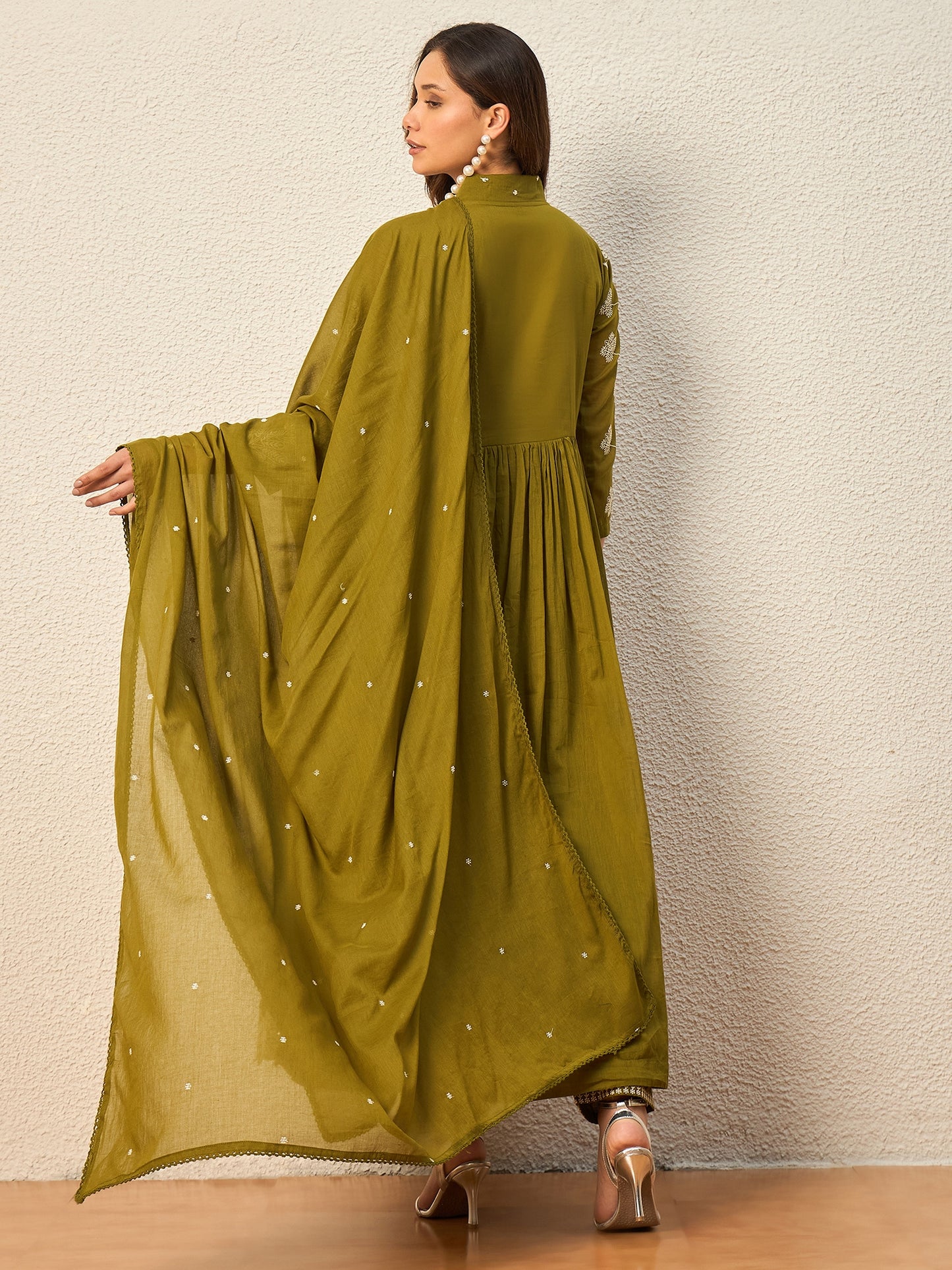 Women Ethnic Motifs Embroidered Panelled Thread Work Kurta with Trousers & With Dupatta